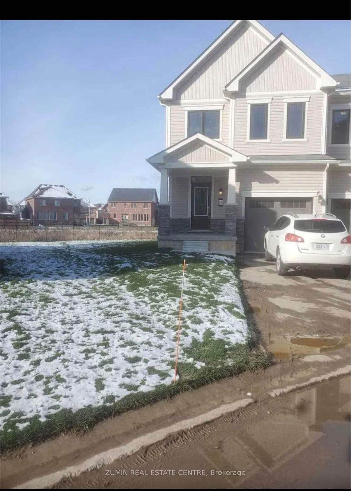 Photo 1 of Unit 16, 8317 Mulberry Drive, Niagara Falls, Brown — HOMEH
