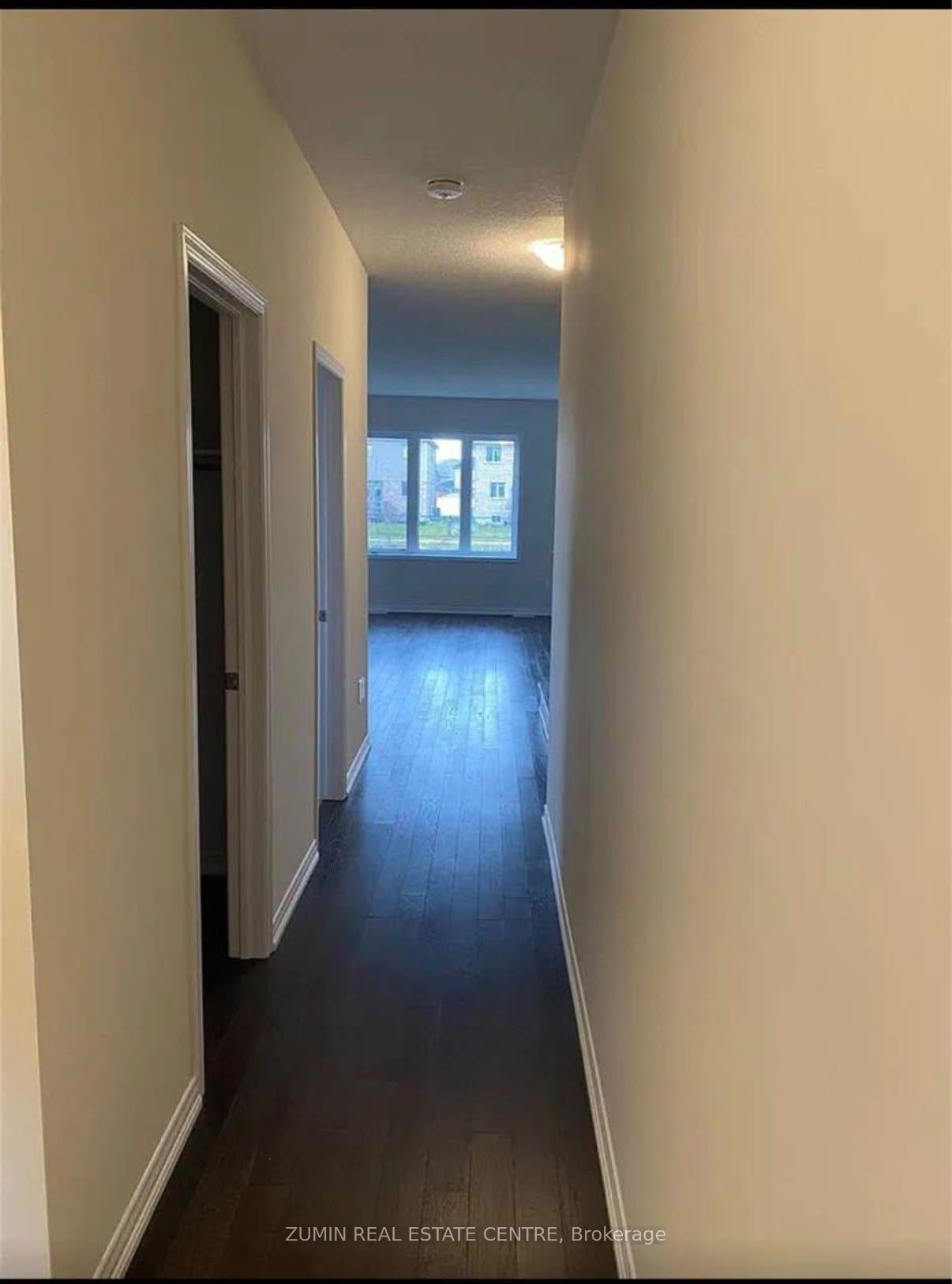 Photo 4 of Unit 16, 8317 Mulberry Drive, Niagara Falls, Brown — HOMEH