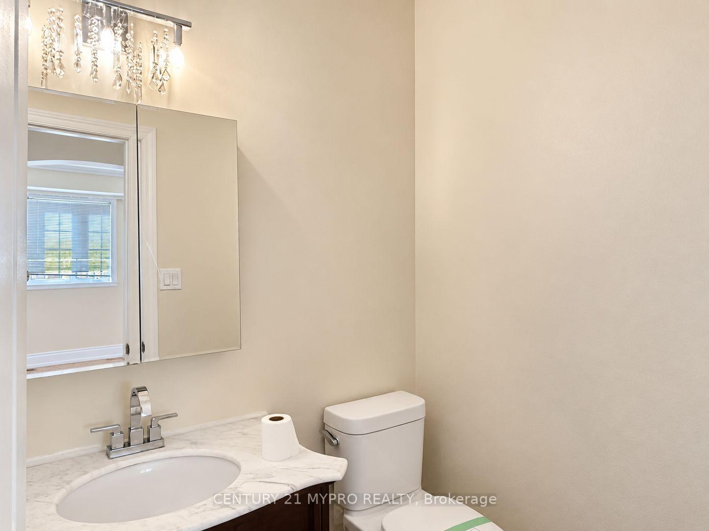 Photo 13 of 178 Stonemanor Avenue, Whitby, Pringle Creek — HOMEH