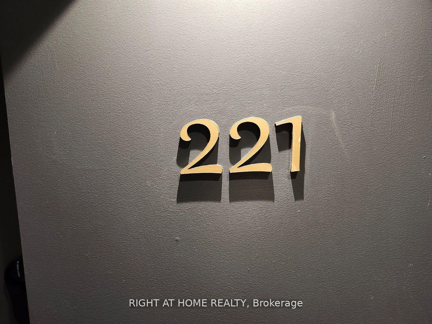 Photo 2 of Unit 221, 543 Richmond Street W, Toronto, Waterfront Communities — HOMEH