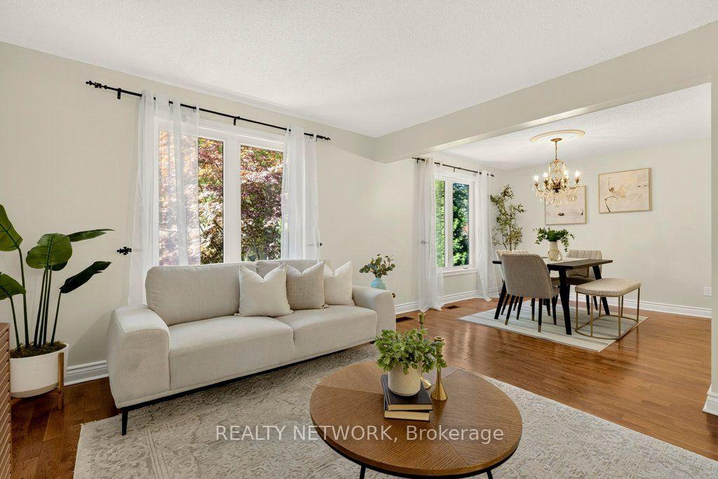 Photo 12 of 32 Beechwood Avenue, Brantford, Cedarland — HOMEH