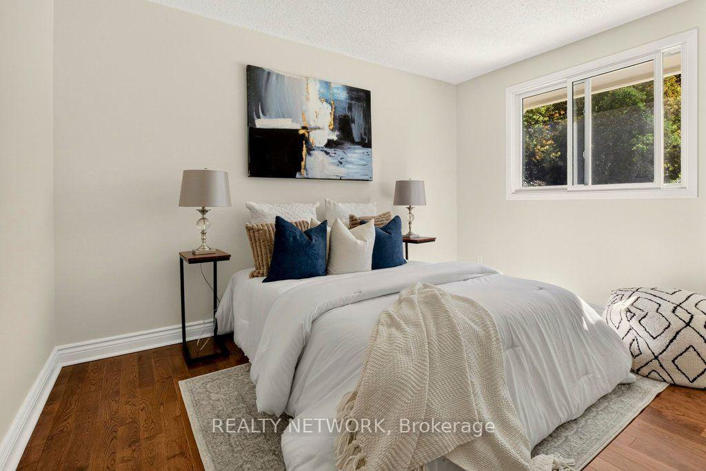 Photo 26 of 32 Beechwood Avenue, Brantford, Cedarland — HOMEH