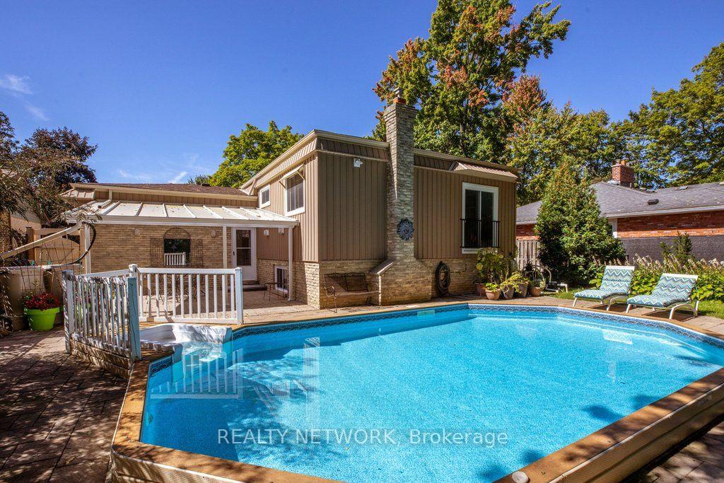 Photo 43 of 32 Beechwood Avenue, Brantford, Cedarland — HOMEH