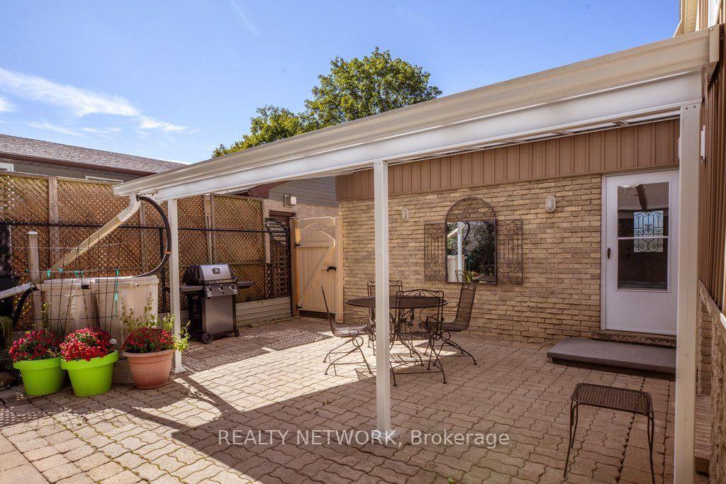 Photo 45 of 32 Beechwood Avenue, Brantford, Cedarland — HOMEH
