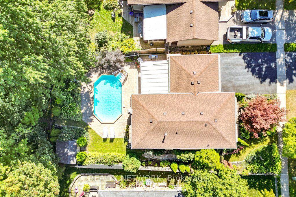 Photo 49 of 32 Beechwood Avenue, Brantford, Cedarland — HOMEH