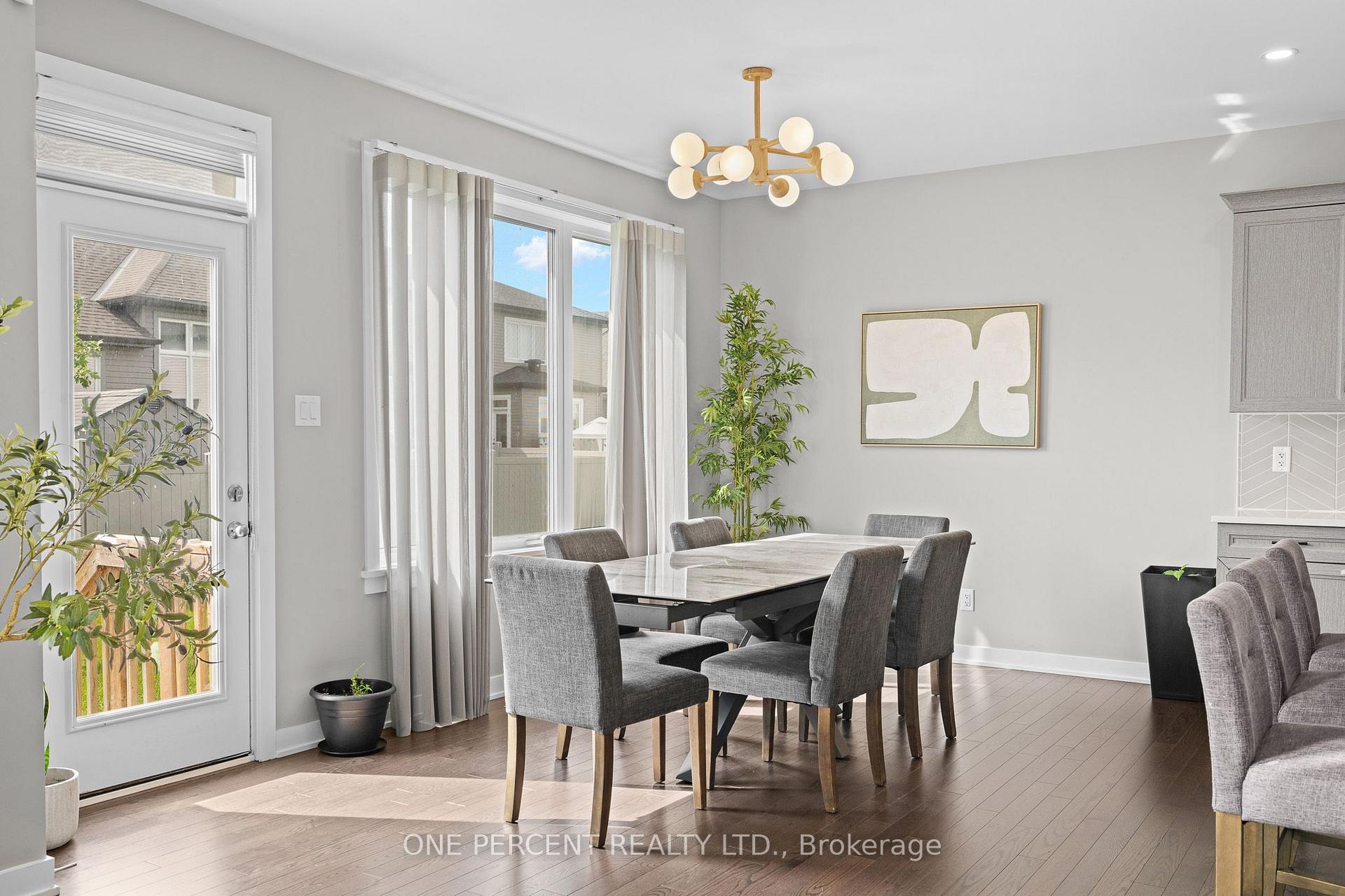 Photo 12 of 14 Stanzel Drive, Carleton Place, Carleton Place — HOMEH