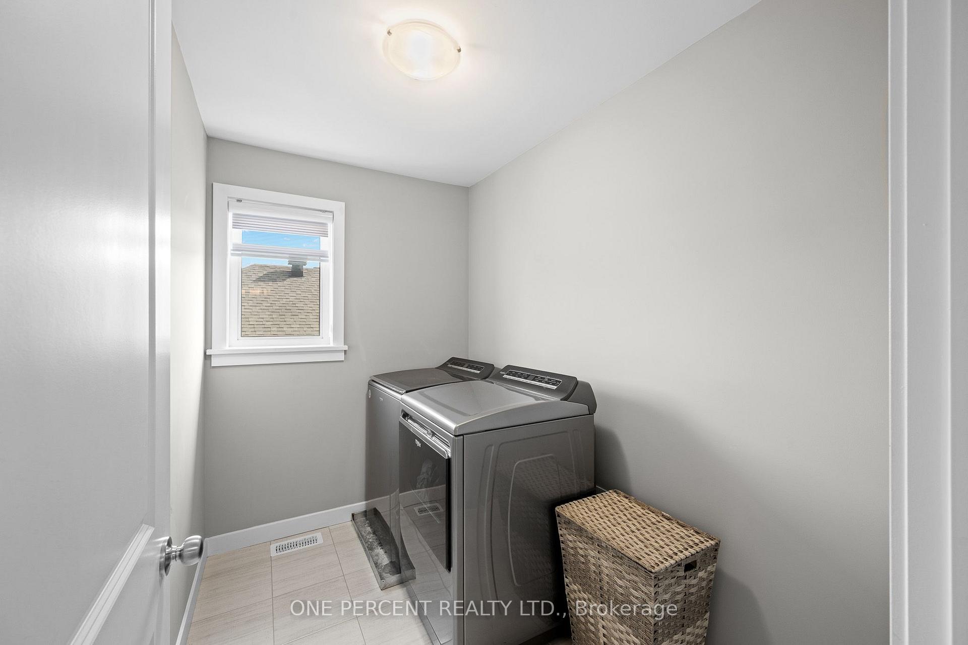 Photo 35 of 14 Stanzel Drive, Carleton Place, Carleton Place — HOMEH