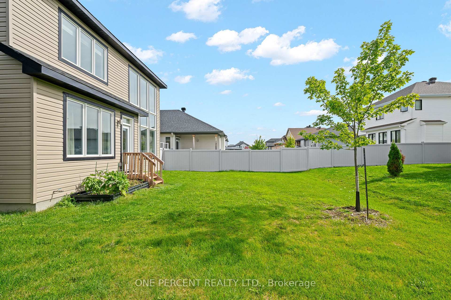 Photo 37 of 14 Stanzel Drive, Carleton Place, Carleton Place — HOMEH