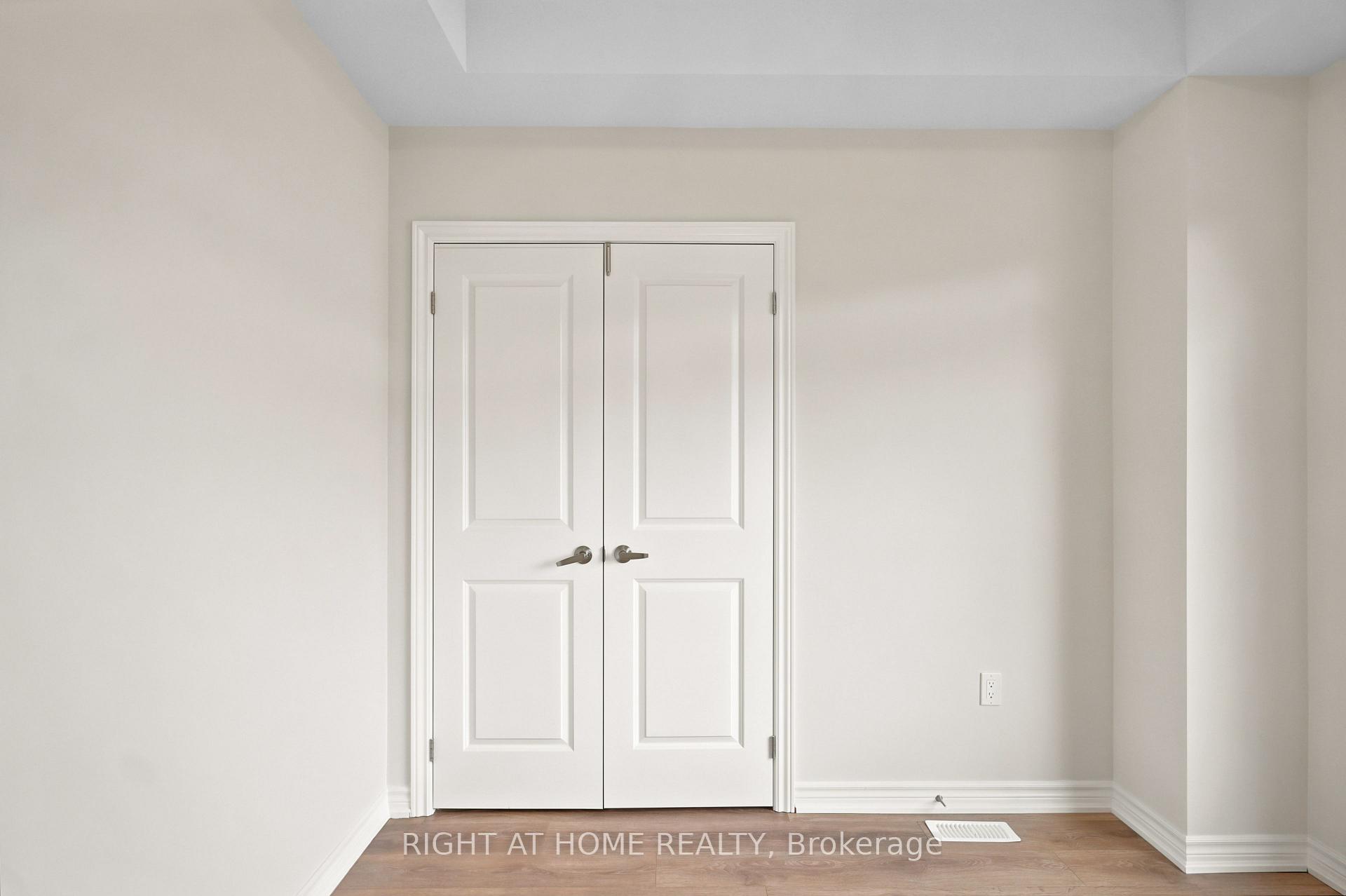 Photo 28 of 1128 Periwinkle Crescent, Woodstock, Woodstock - North — HOMEH