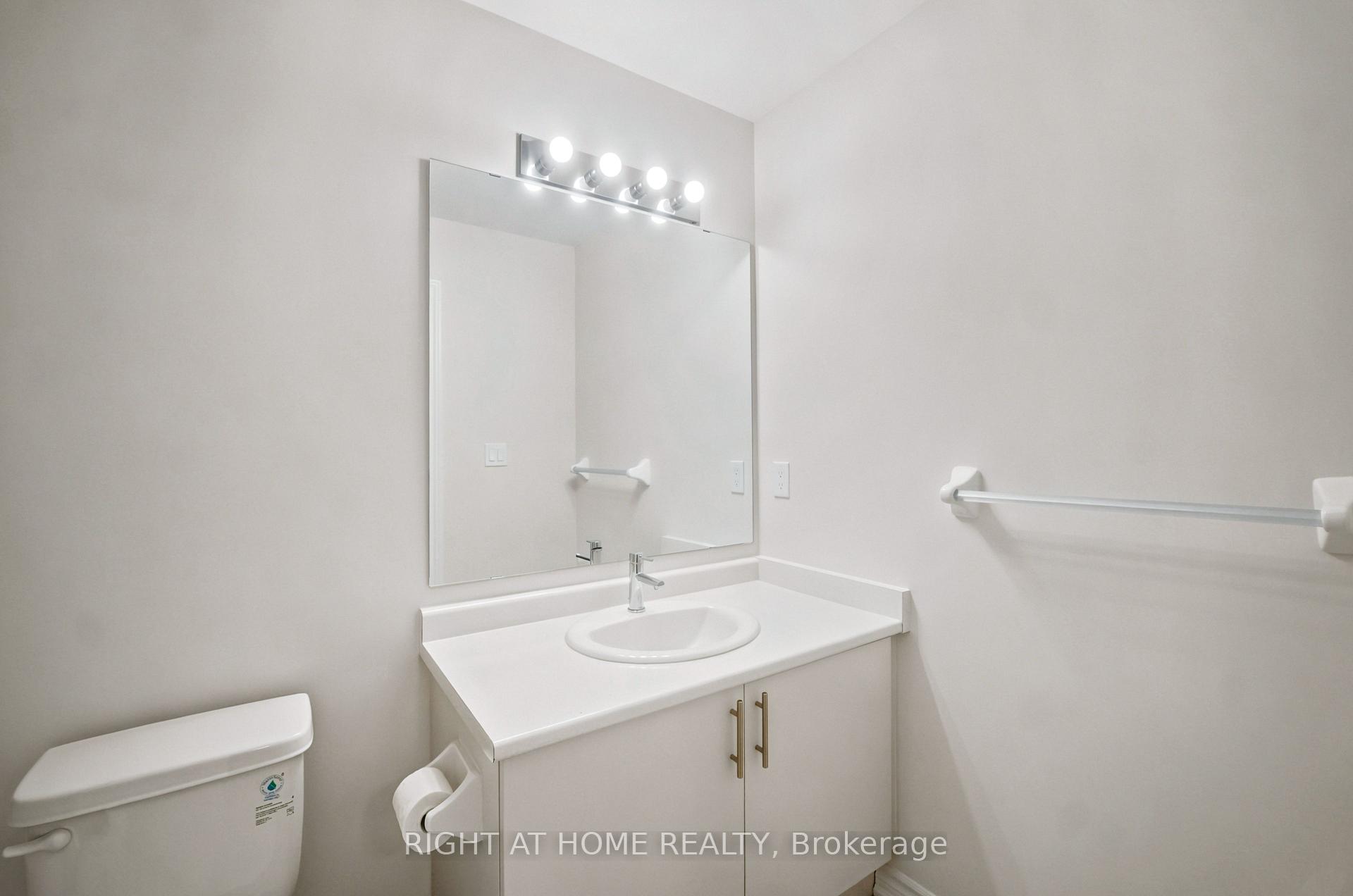 Photo 38 of 1128 Periwinkle Crescent, Woodstock, Woodstock - North — HOMEH