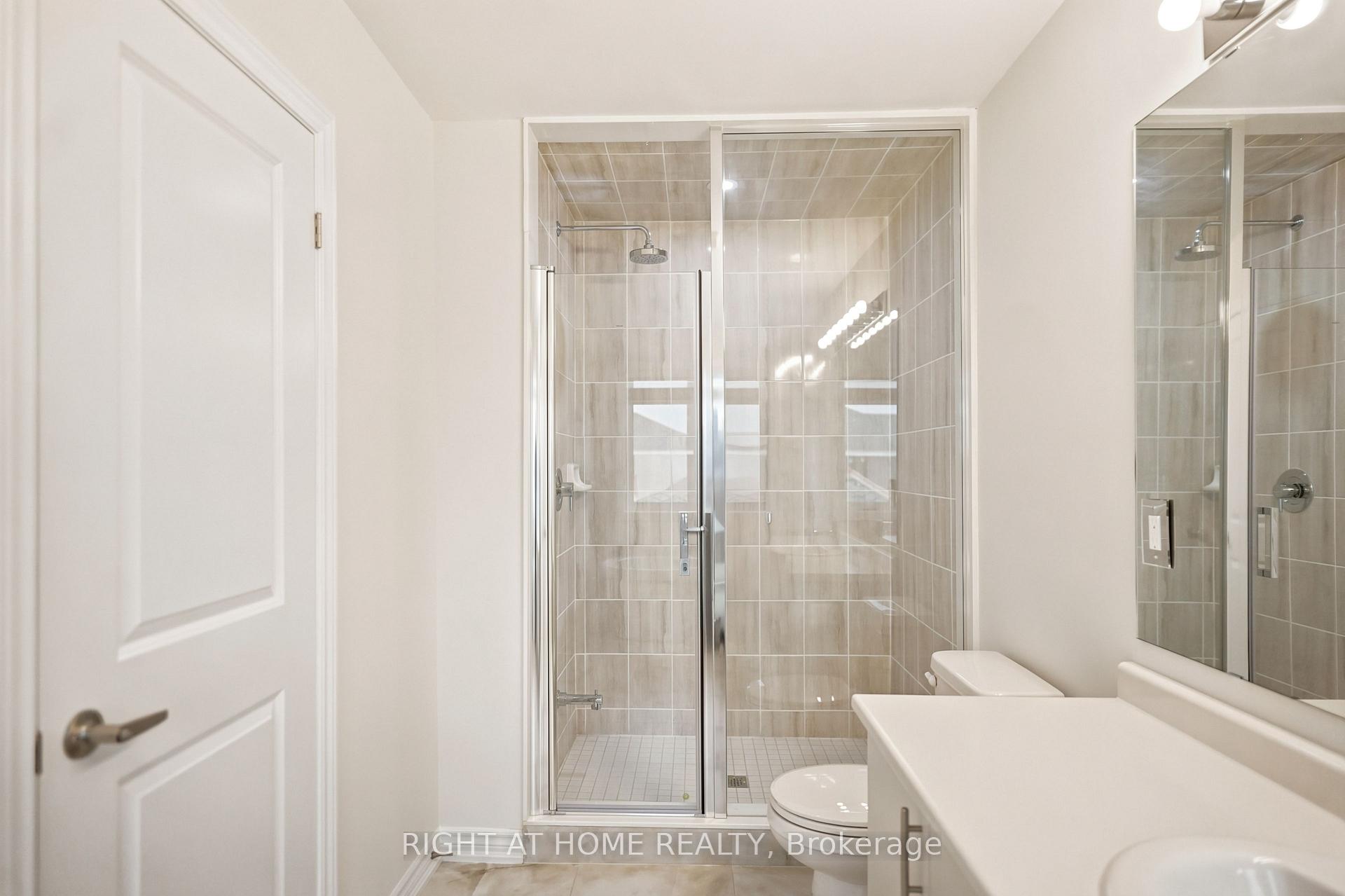 Photo 39 of 1128 Periwinkle Crescent, Woodstock, Woodstock - North — HOMEH