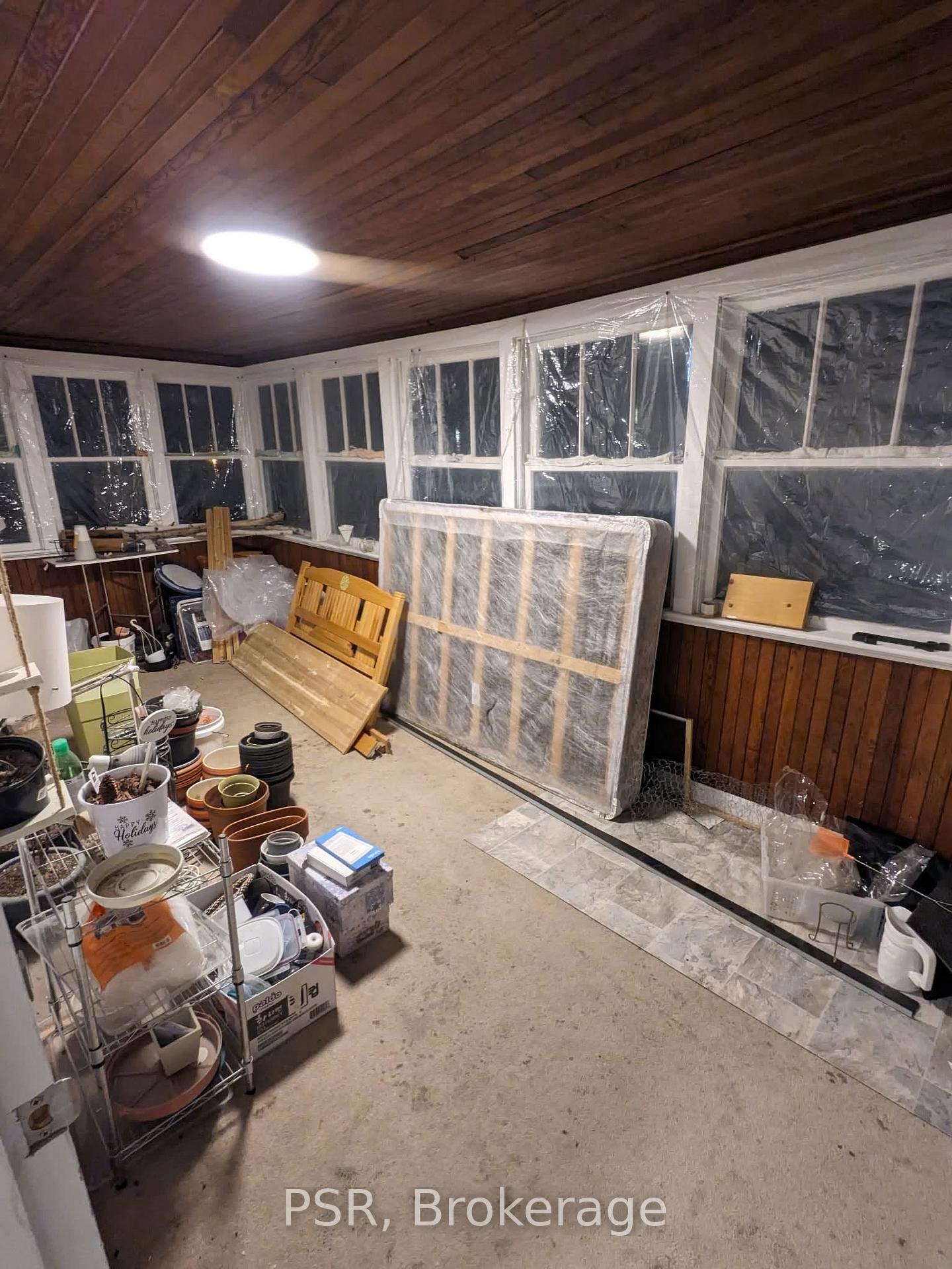 Photo 23 of 18 Sheldon Avenue N, Kitchener, King East — HOMEH