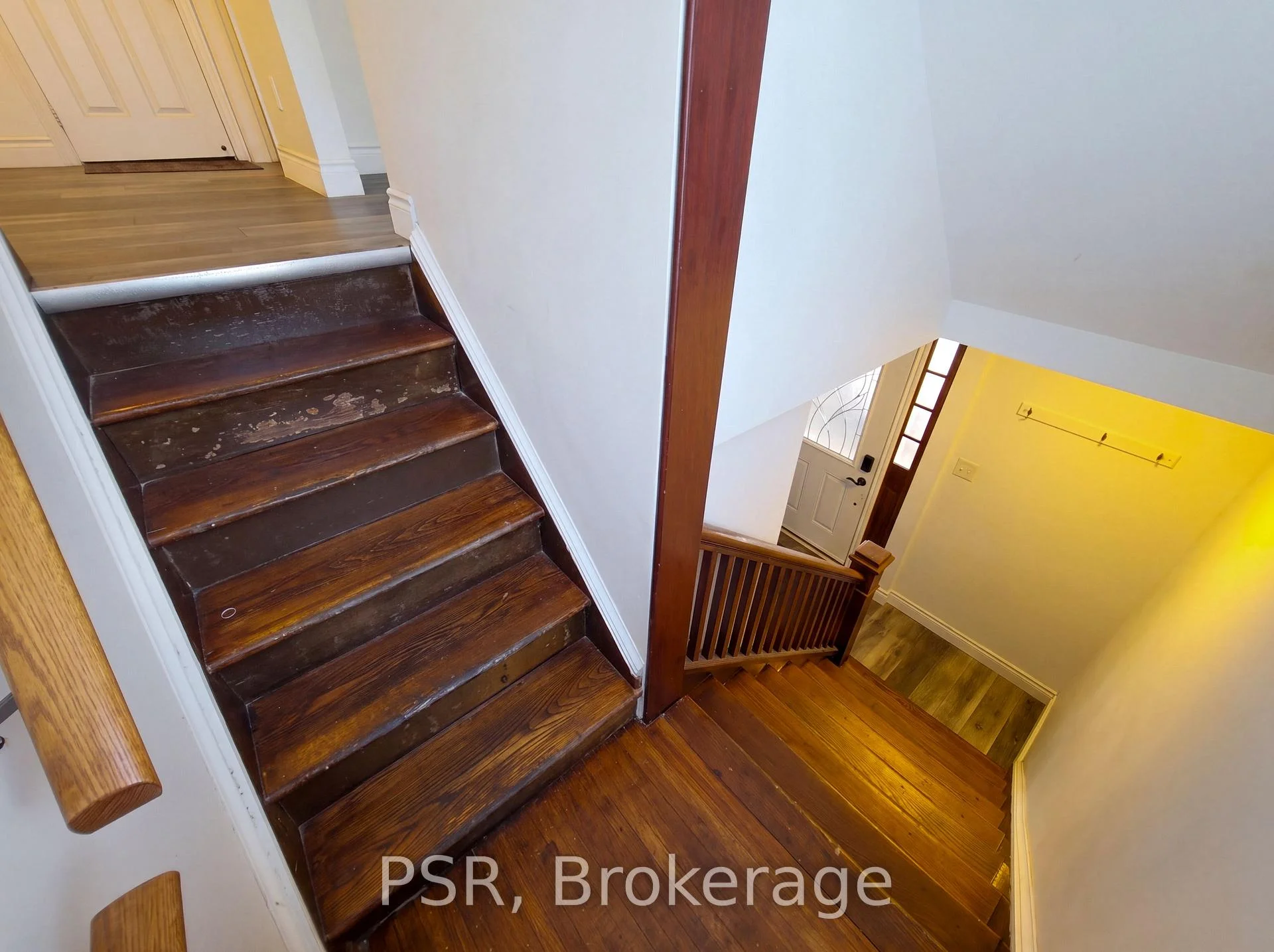 Photo 26 of 18 Sheldon Avenue N, Kitchener, King East — HOMEH