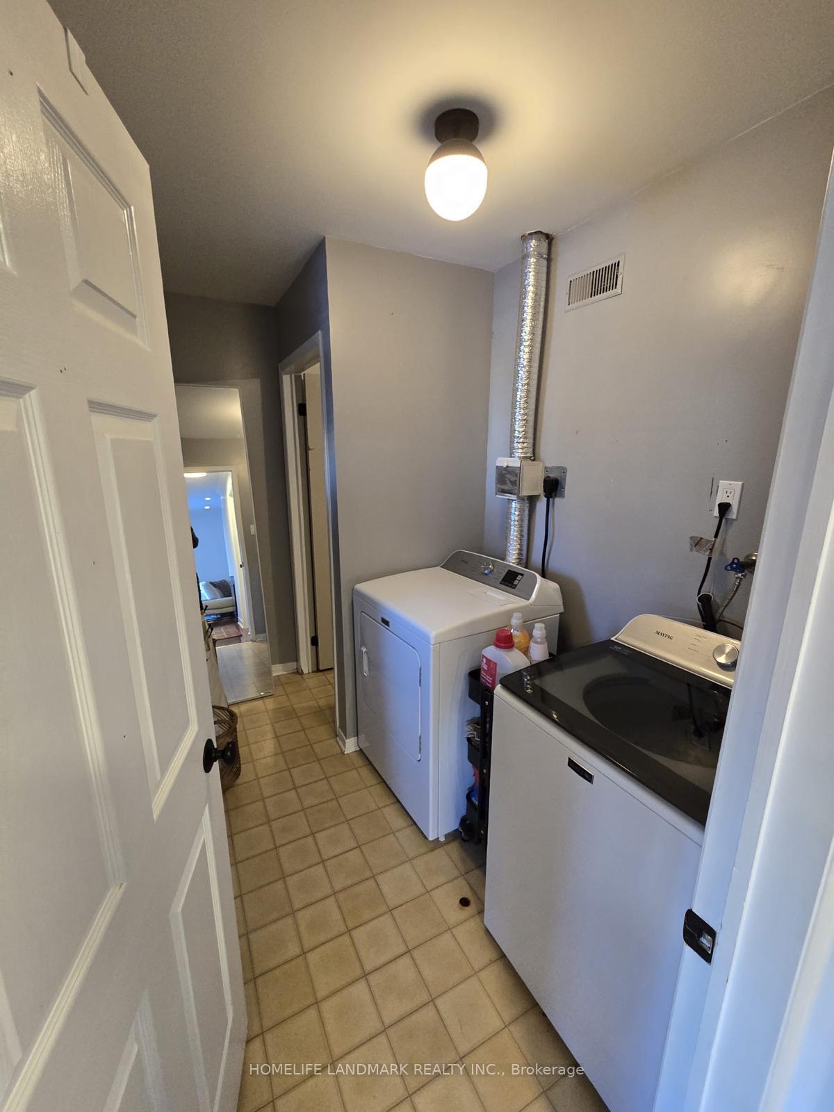 Photo 8 of Unit 242, 2110 Cleaver Avenue, Burlington, Headon — HOMEH