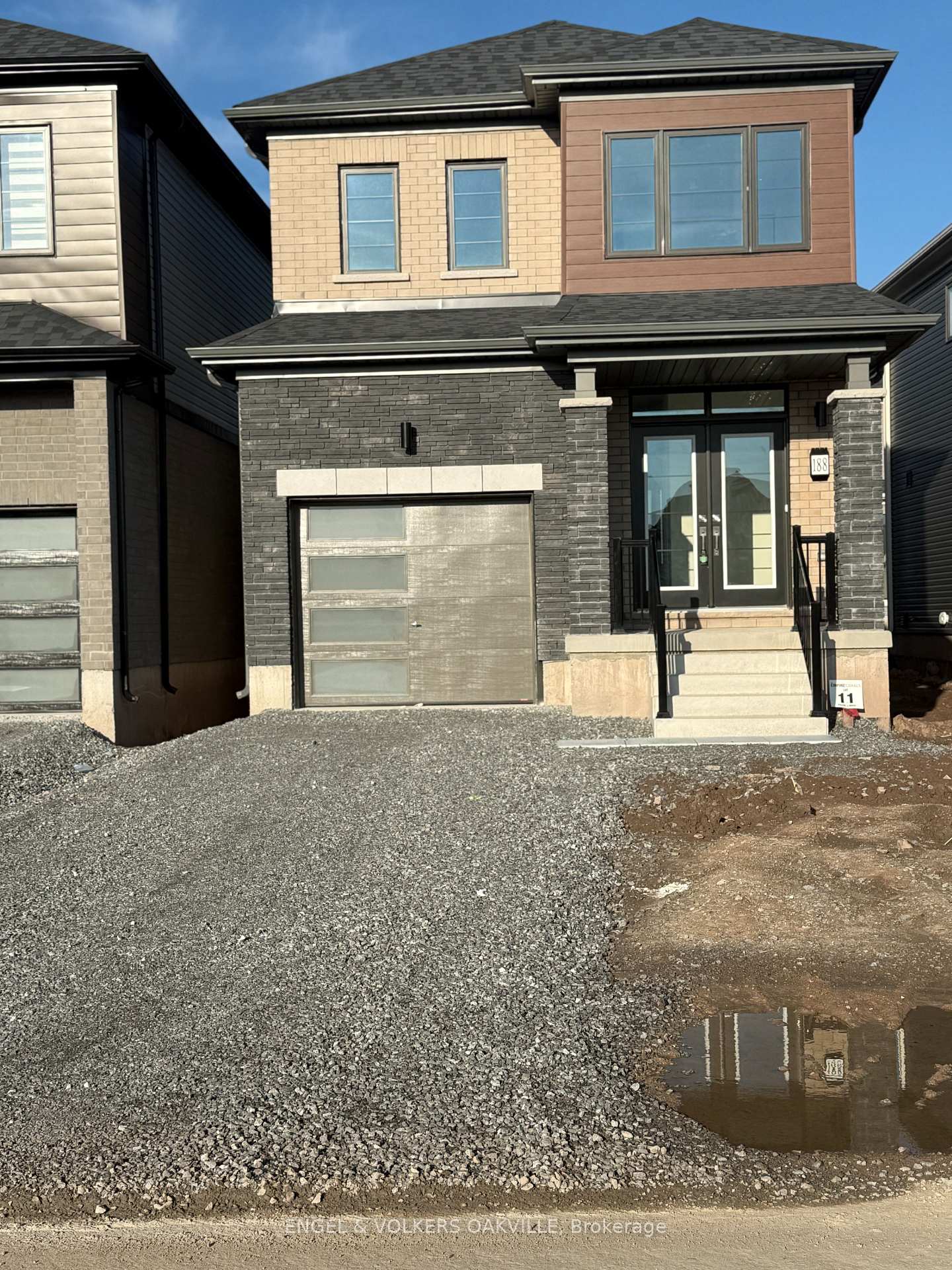 Photo of 188 Westbridge Avenue