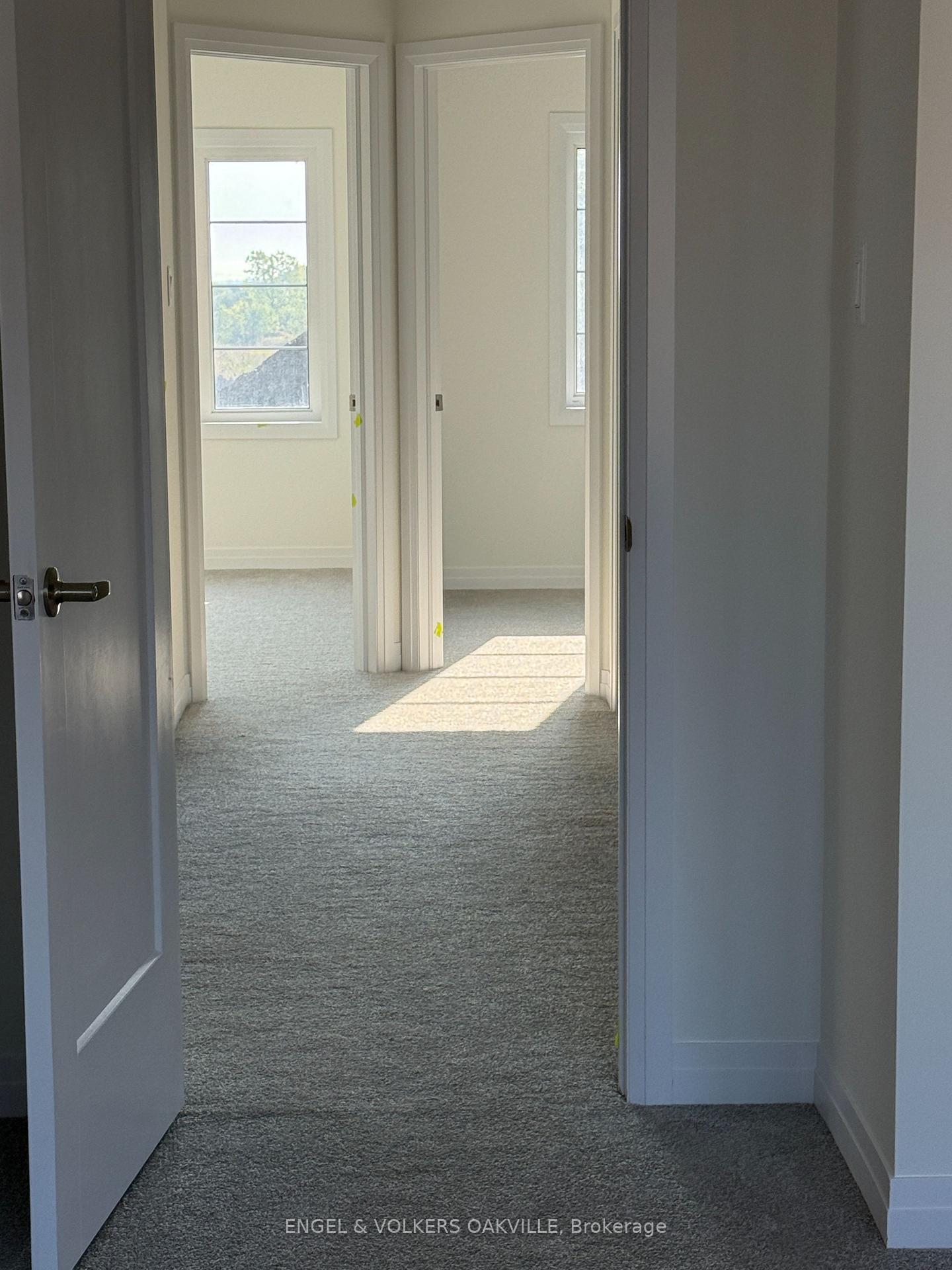 Photo 12 of 188 Westbridge Avenue, Welland, Dain City — HOMEH