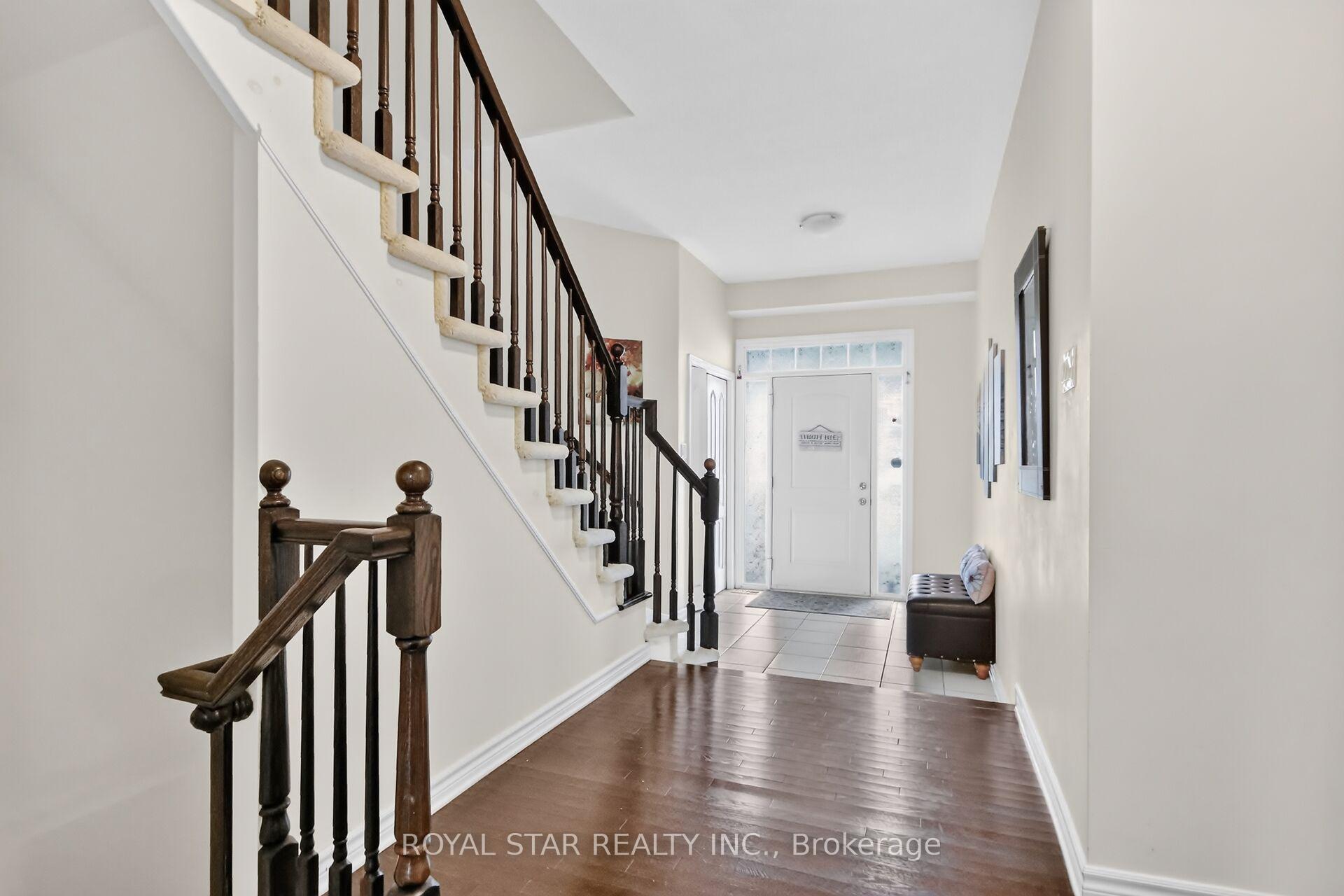 Photo 5 of 479 Stalwart Crescent, Ottawa, Blossom Park/Kemp Park/Findlay Creek — HOMEH