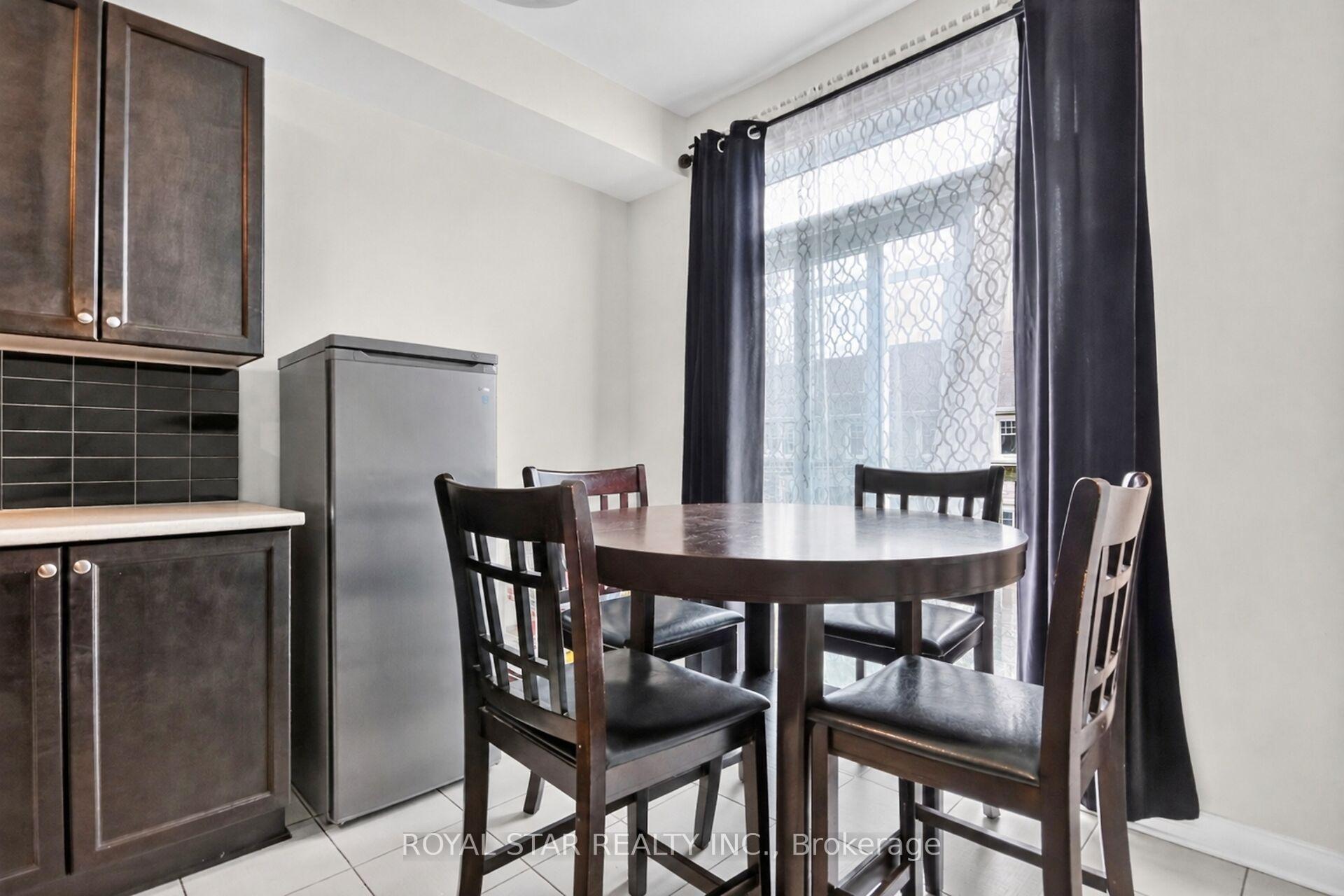Photo 13 of 479 Stalwart Crescent, Ottawa, Blossom Park/Kemp Park/Findlay Creek — HOMEH