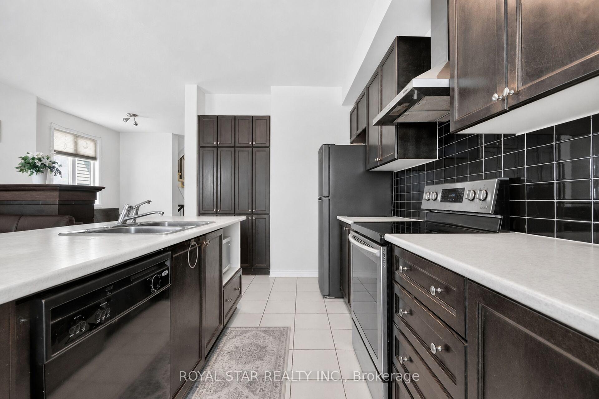 Photo 17 of 479 Stalwart Crescent, Ottawa, Blossom Park/Kemp Park/Findlay Creek — HOMEH