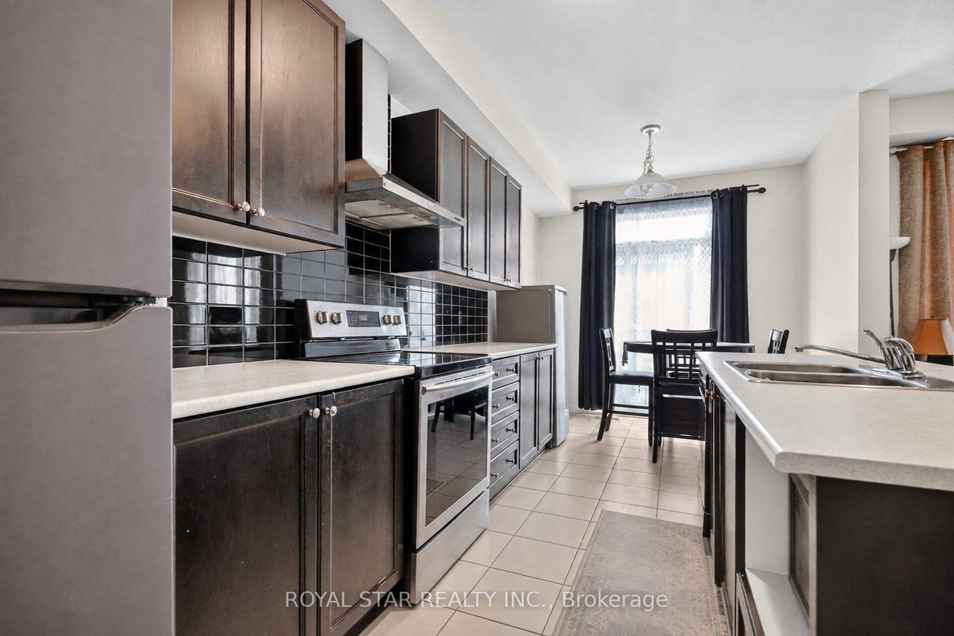 Photo 18 of 479 Stalwart Crescent, Ottawa, Blossom Park/Kemp Park/Findlay Creek — HOMEH