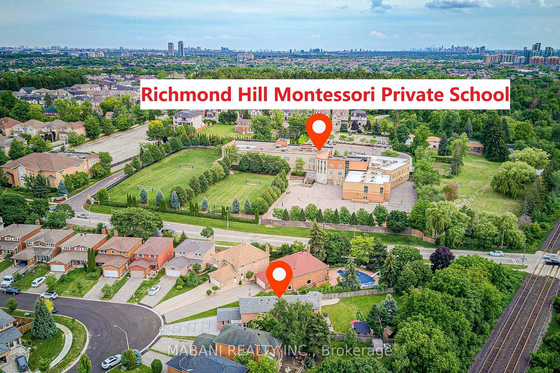Photo 5 of 38 Marchwood Crescent, Richmond Hill, Harding — HOMEH