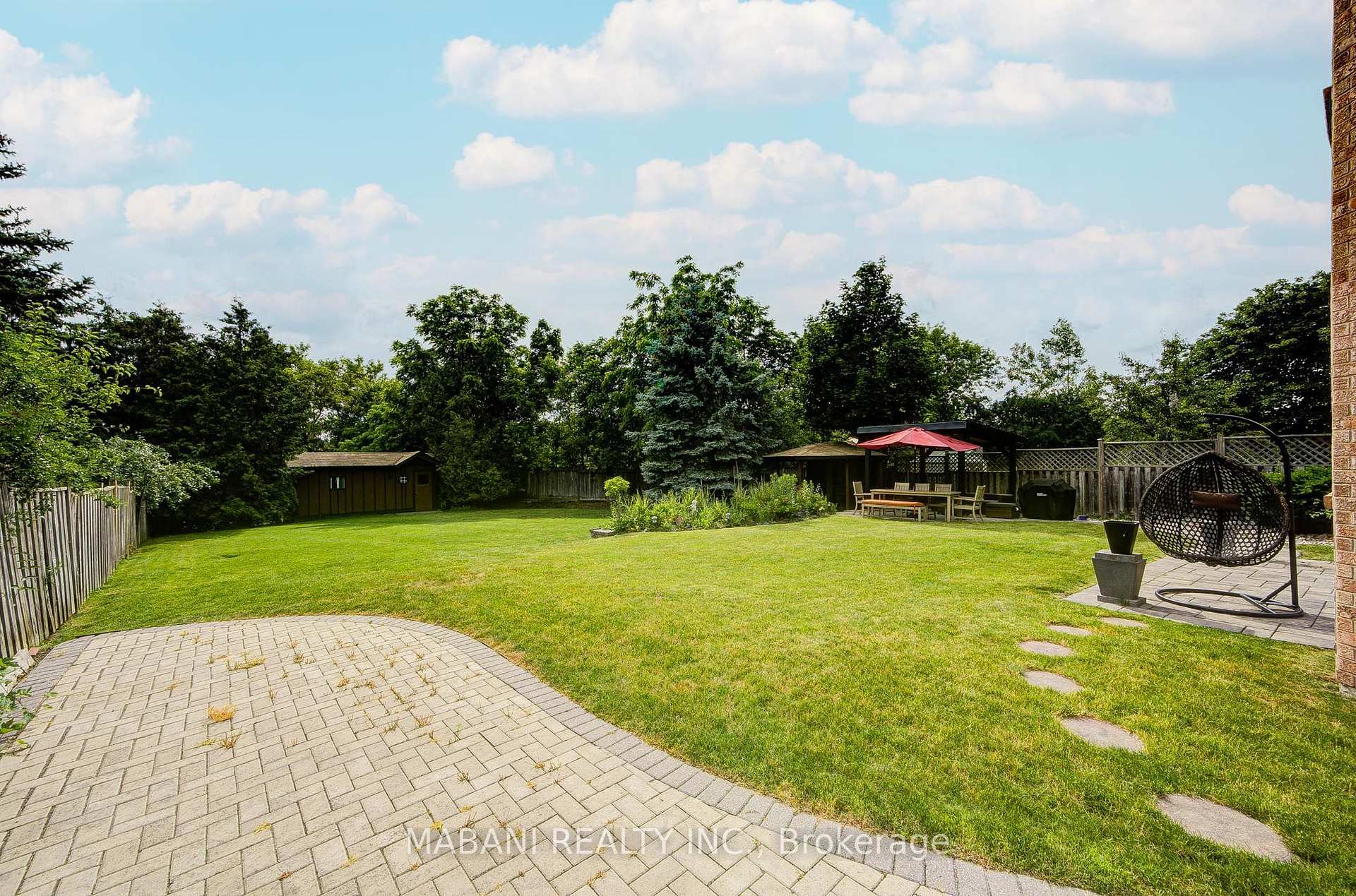 Photo 50 of 38 Marchwood Crescent, Richmond Hill, Harding — HOMEH