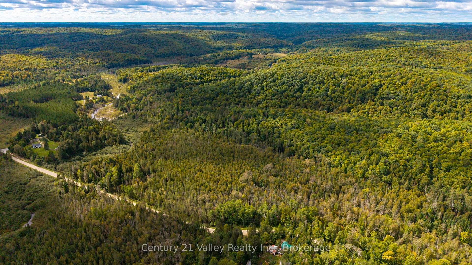 Photo 8 of 1998 Matawatchan Road, Greater Madawaska, Greater Madawaska — HOMEH