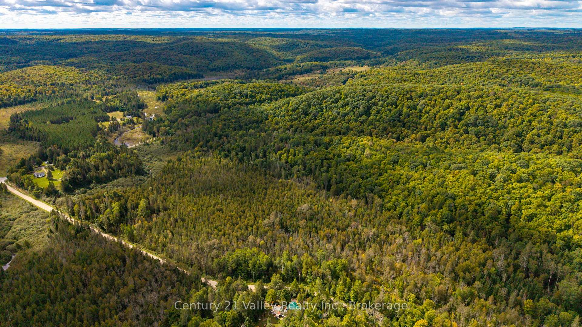 Photo 9 of 1998 Matawatchan Road, Greater Madawaska, Greater Madawaska — HOMEH