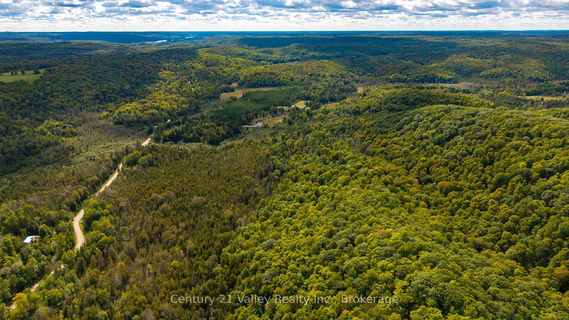 Photo 10 of 1998 Matawatchan Road, Greater Madawaska, Greater Madawaska — HOMEH