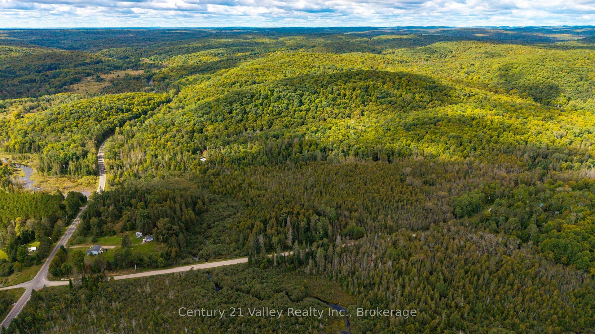 Photo 35 of 1998 Matawatchan Road, Greater Madawaska, Greater Madawaska — HOMEH