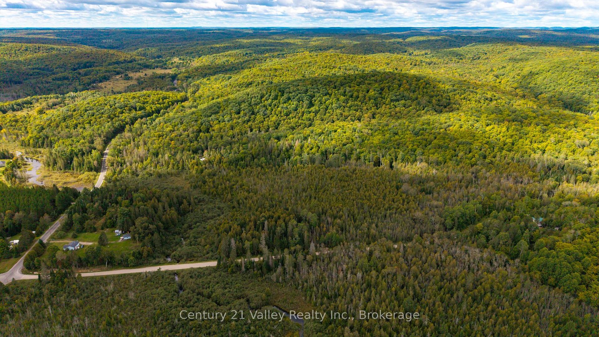 Photo 36 of 1998 Matawatchan Road, Greater Madawaska, Greater Madawaska — HOMEH