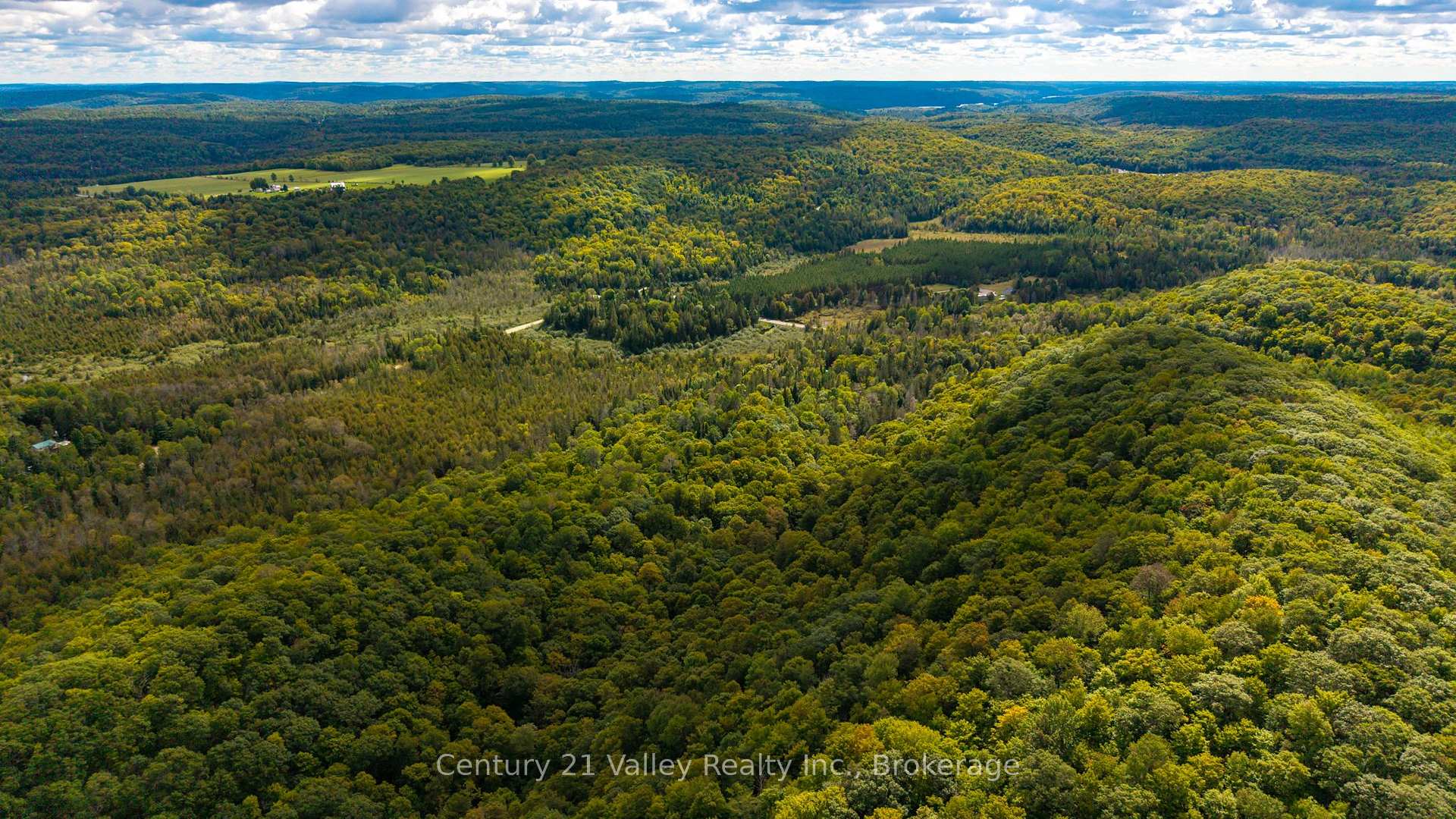 Photo 37 of 1998 Matawatchan Road, Greater Madawaska, Greater Madawaska — HOMEH