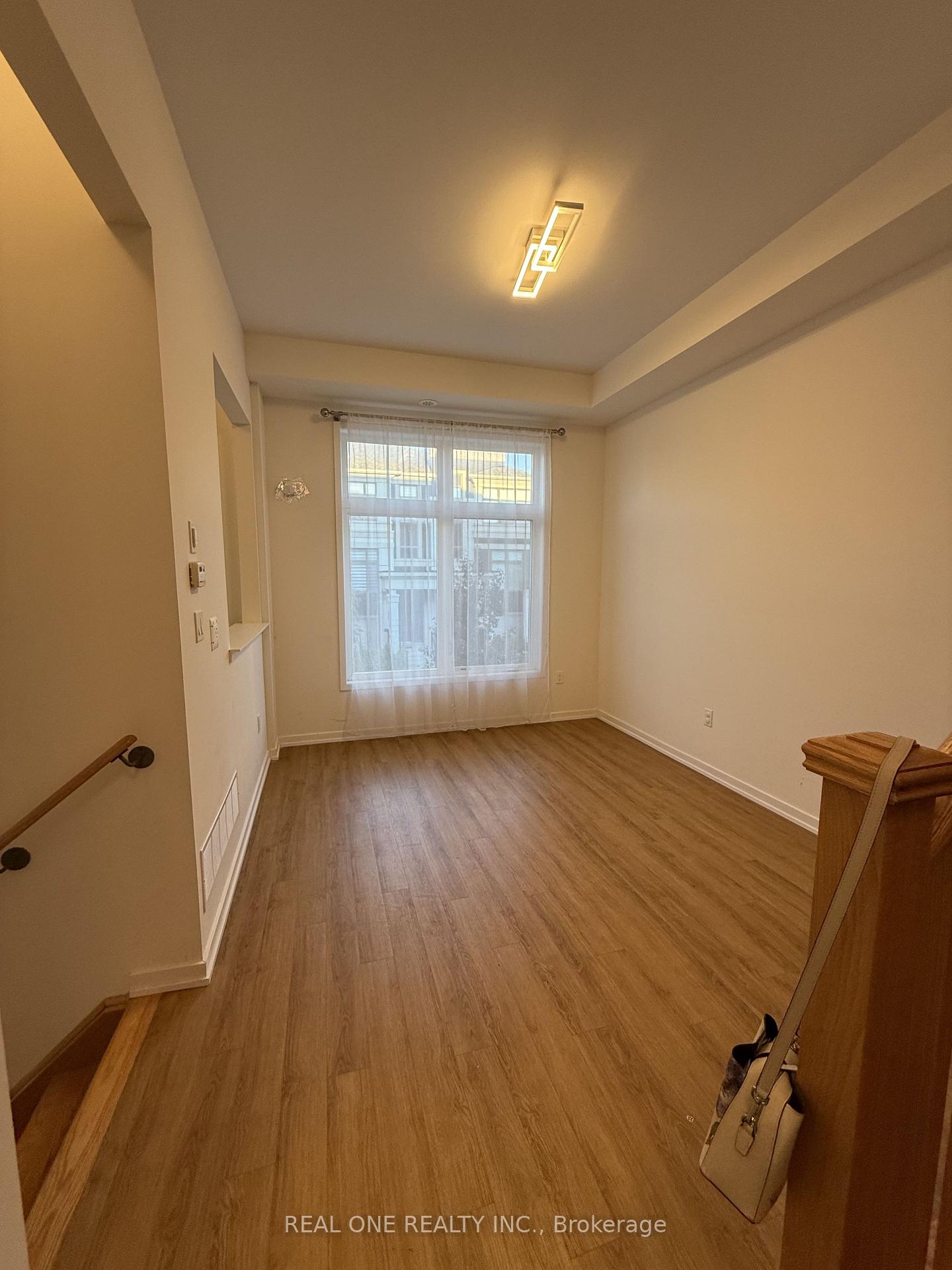 Photo 2 of 22 Andalusia Lane, Markham, Wismer — HOMEH