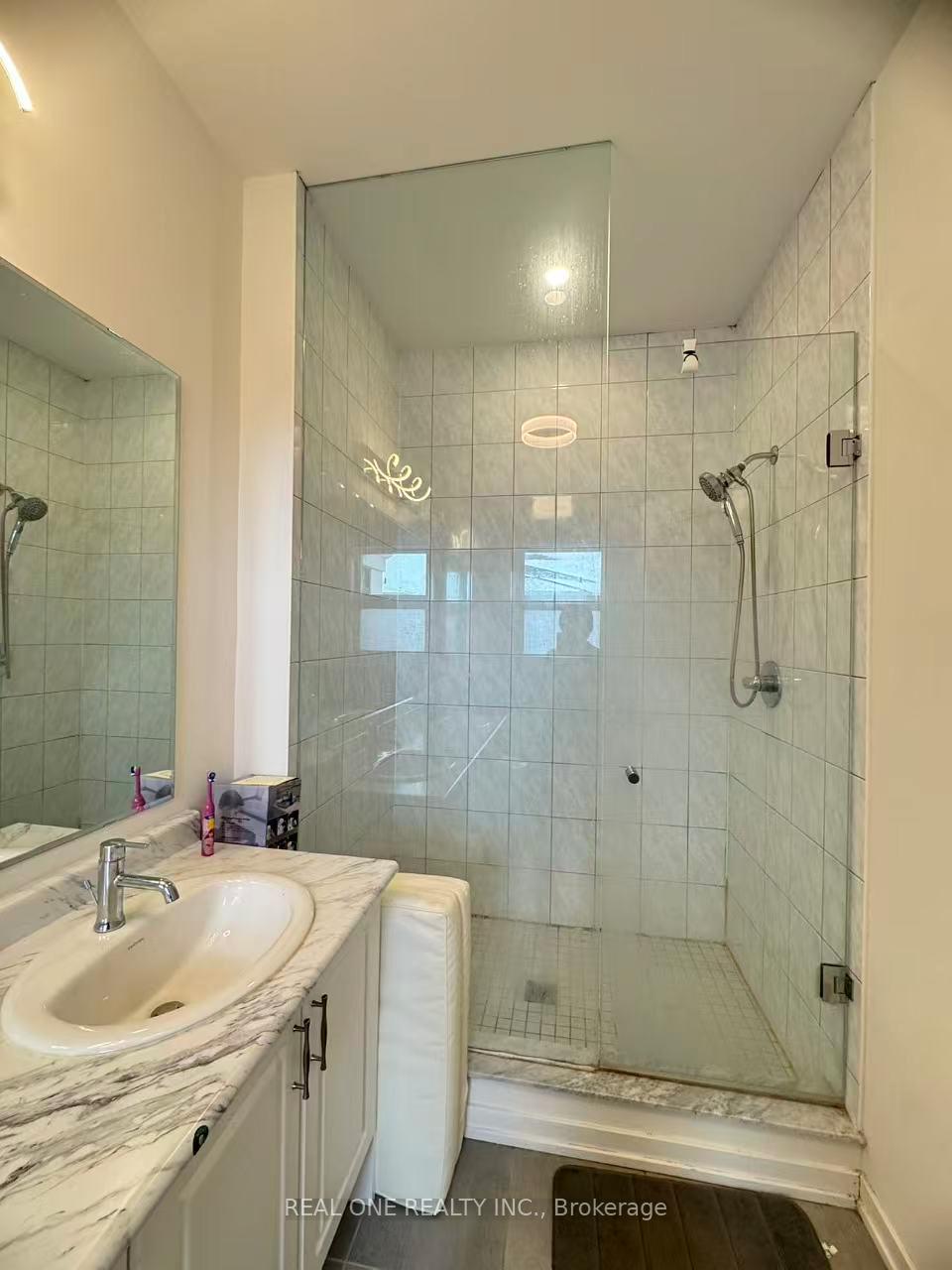 Photo 19 of 22 Andalusia Lane, Markham, Wismer — HOMEH