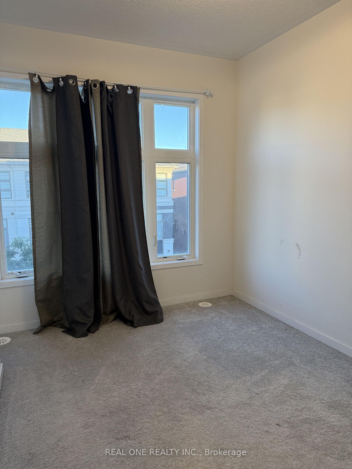 Photo 28 of 22 Andalusia Lane, Markham, Wismer — HOMEH