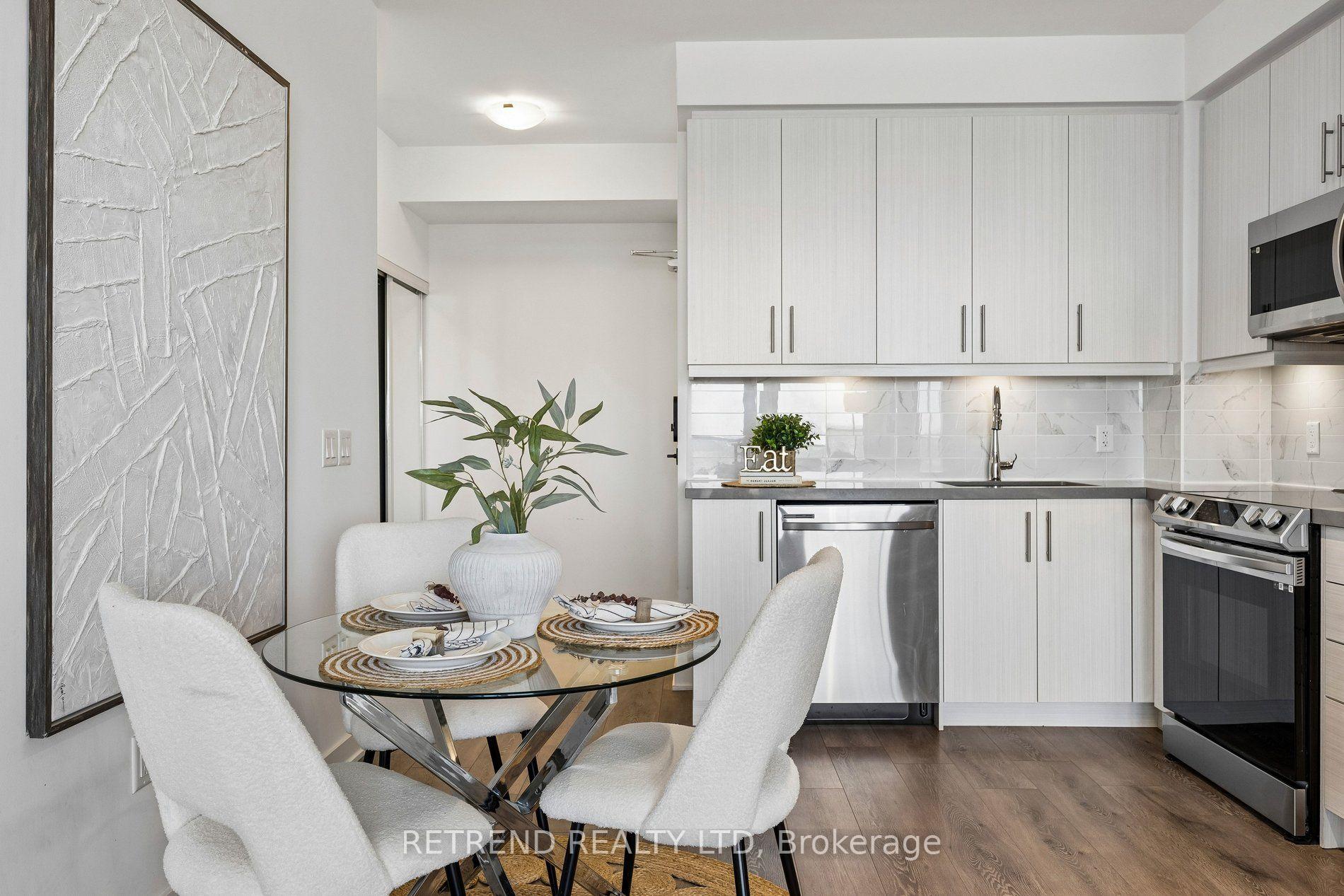 Photo 13 of Unit 2306, 105 Oneida Crescent, Richmond Hill, Langstaff — HOMEH
