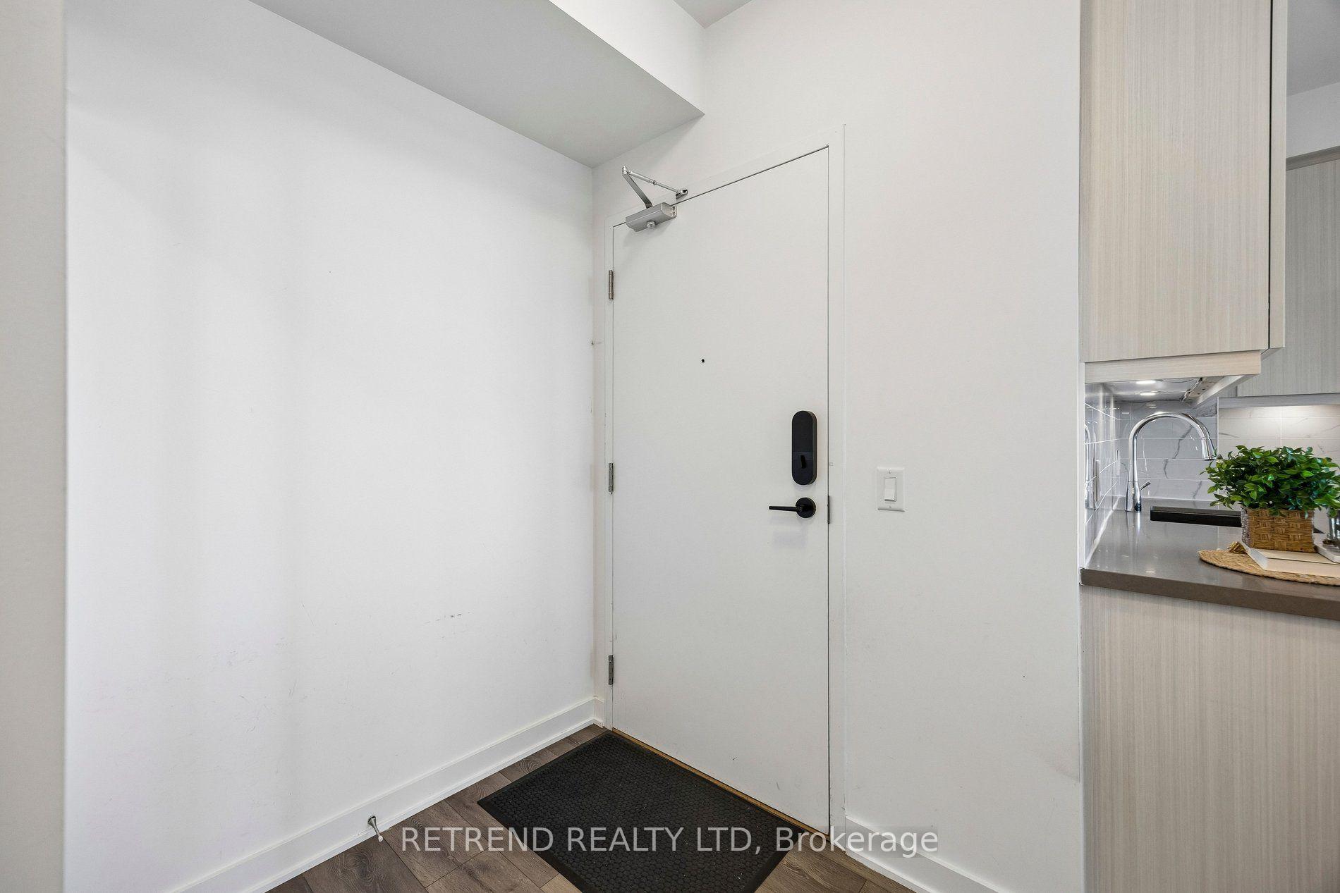 Photo 39 of Unit 2306, 105 Oneida Crescent, Richmond Hill, Langstaff — HOMEH