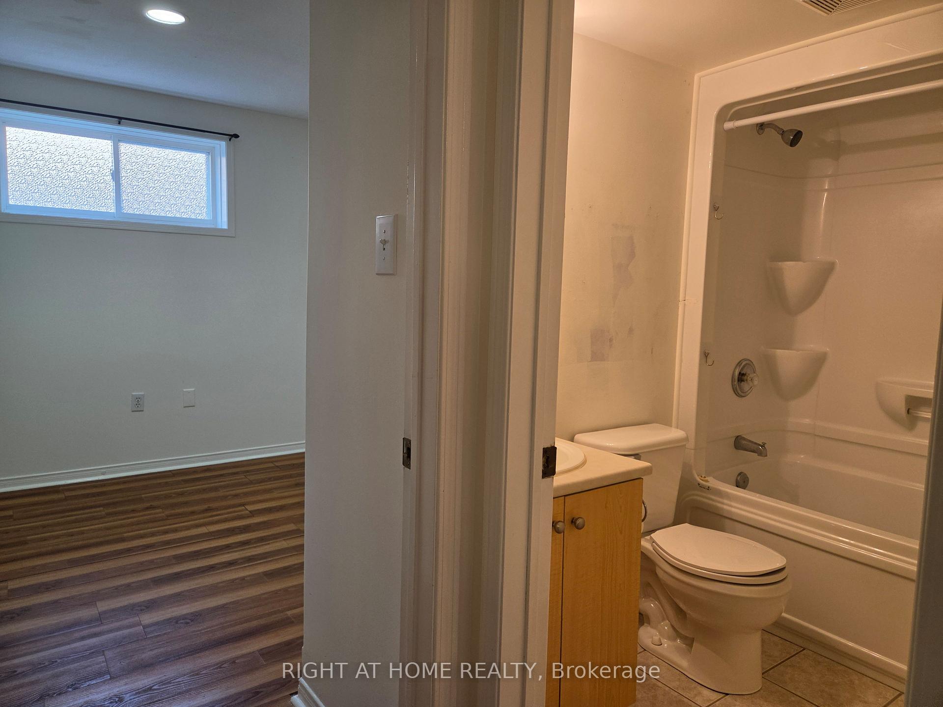 Photo 13 of Unit Lower, 35 Forest Dale Drive, Barrie, Little Lake — HOMEH