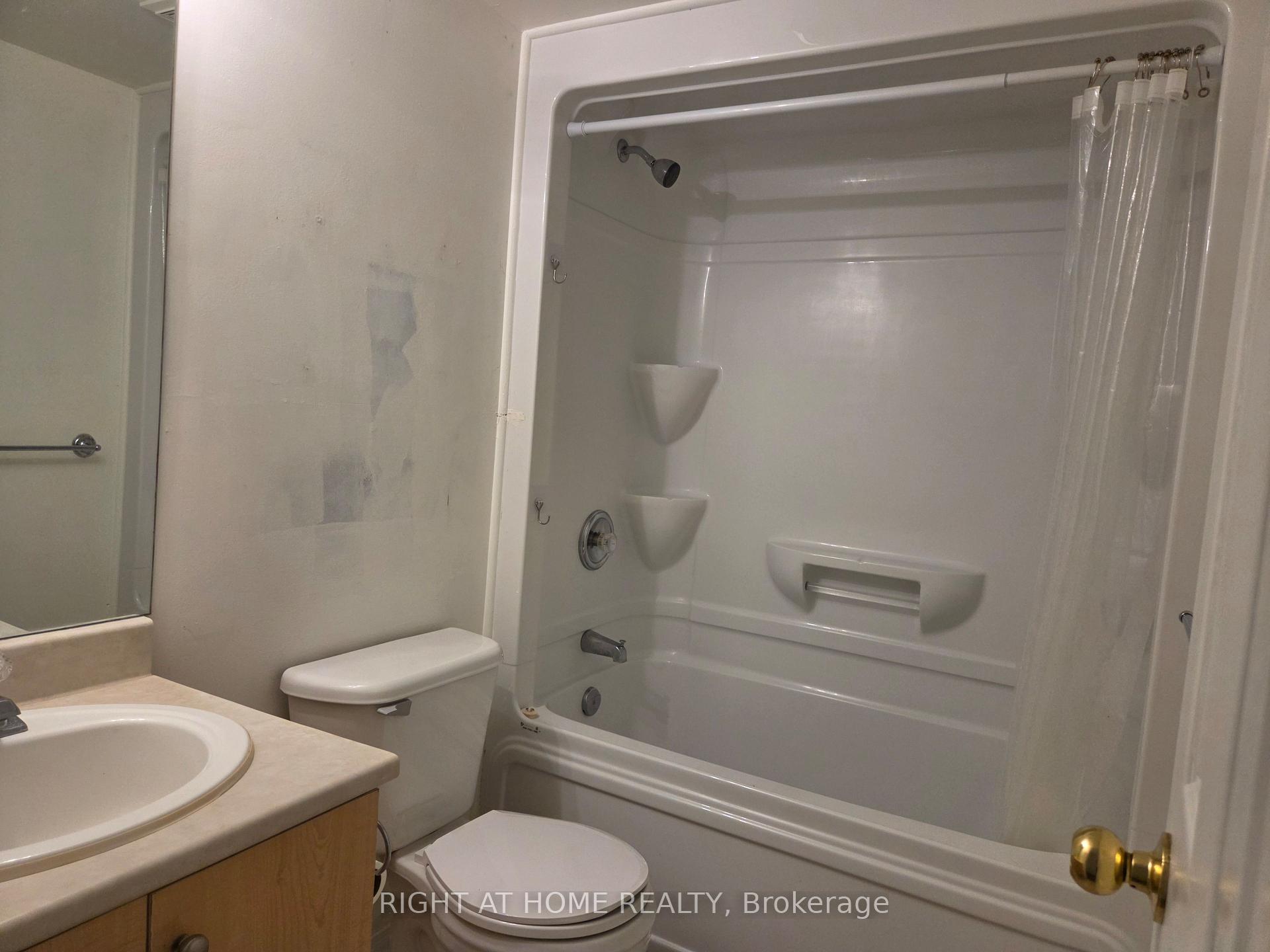 Photo 14 of Unit Lower, 35 Forest Dale Drive, Barrie, Little Lake — HOMEH