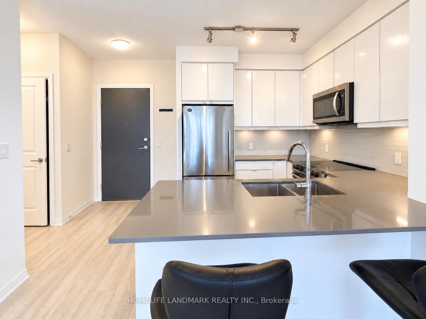 Photo 2 of Unit 703, 3260 Sheppard Avenue E, Scarborough, L'Amoreaux — HOMEH