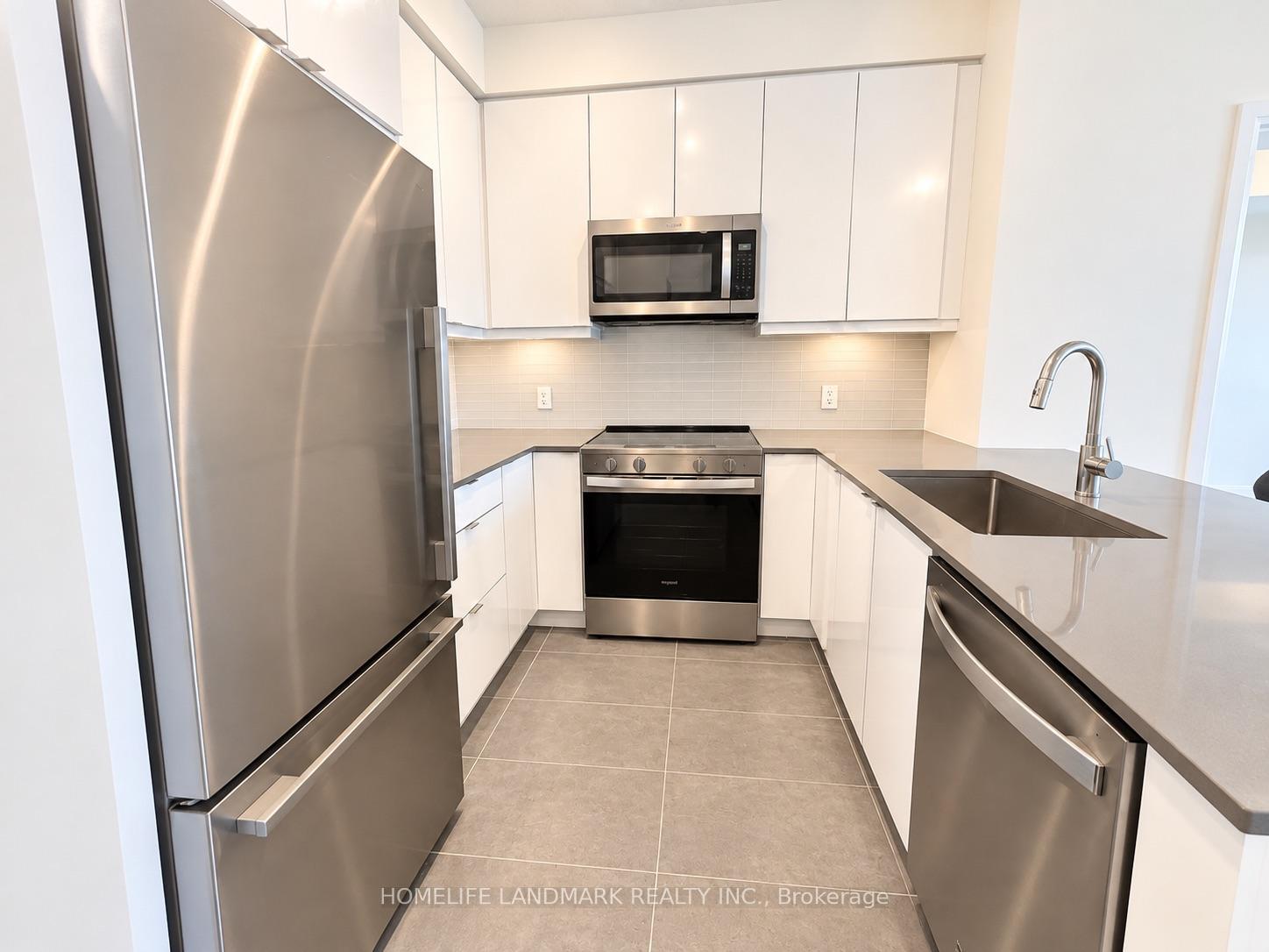 Photo 3 of Unit 703, 3260 Sheppard Avenue E, Scarborough, L'Amoreaux — HOMEH