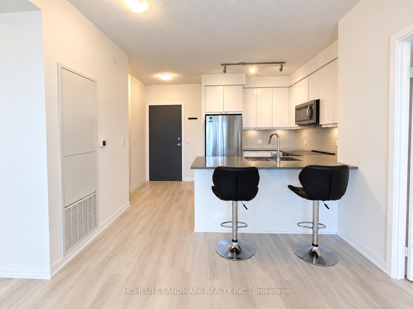Photo 8 of Unit 703, 3260 Sheppard Avenue E, Scarborough, L'Amoreaux — HOMEH