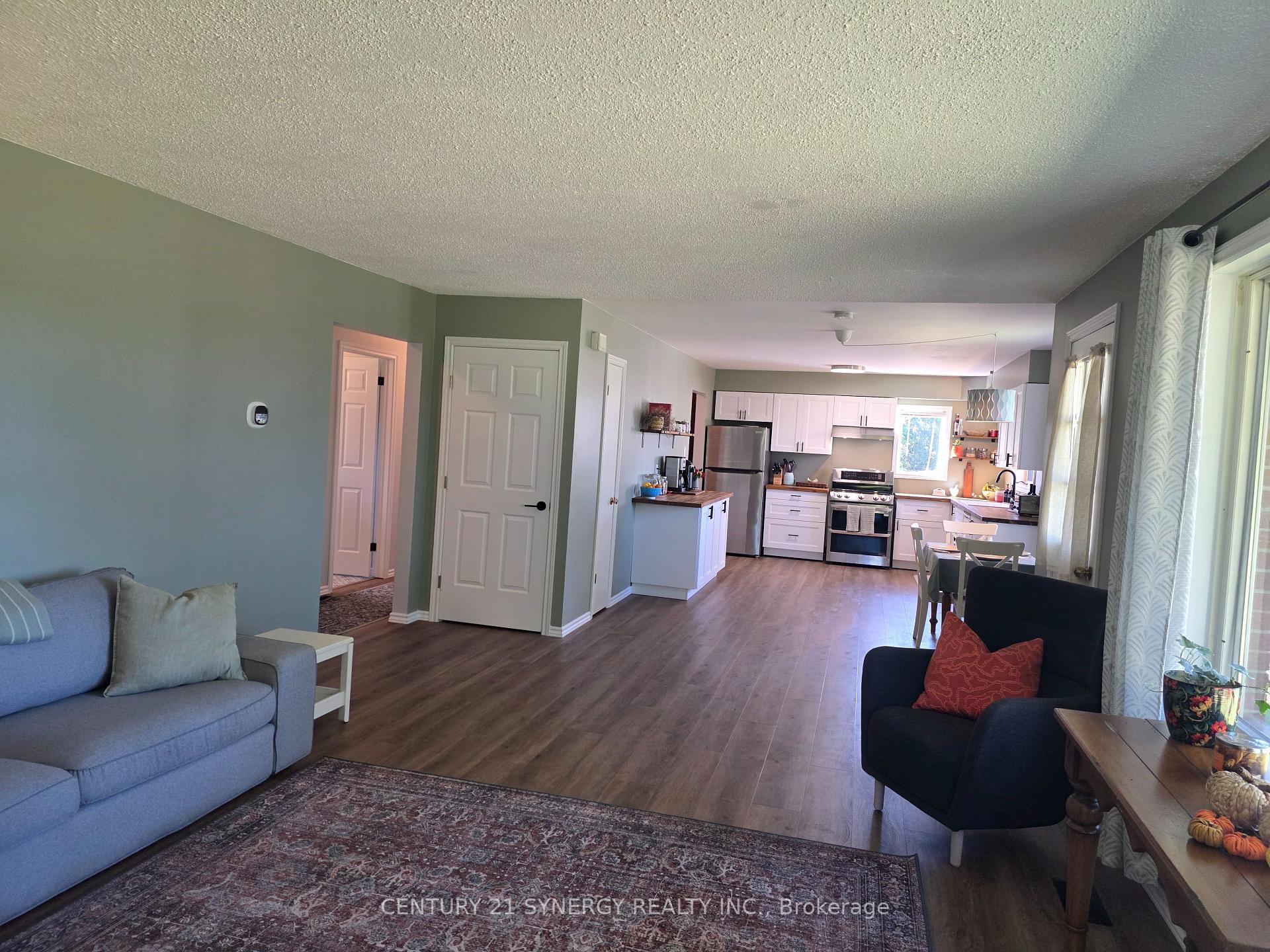 Photo 3 of 2027 Brouseville Road, Edwardsburgh/Cardinal, Edwardsburgh/Cardinal Twp — HOMEH