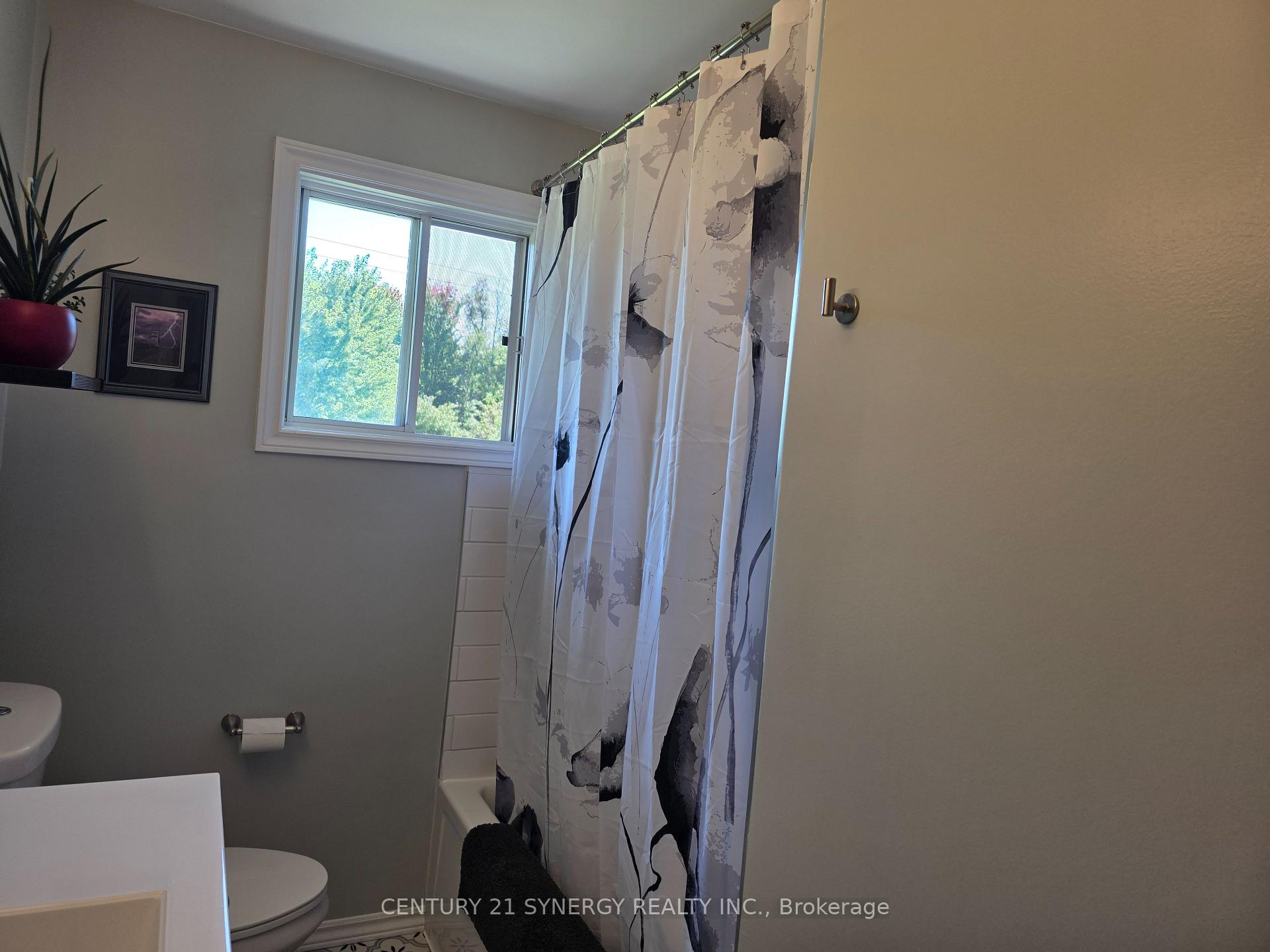 Photo 8 of 2027 Brouseville Road, Edwardsburgh/Cardinal, Edwardsburgh/Cardinal Twp — HOMEH
