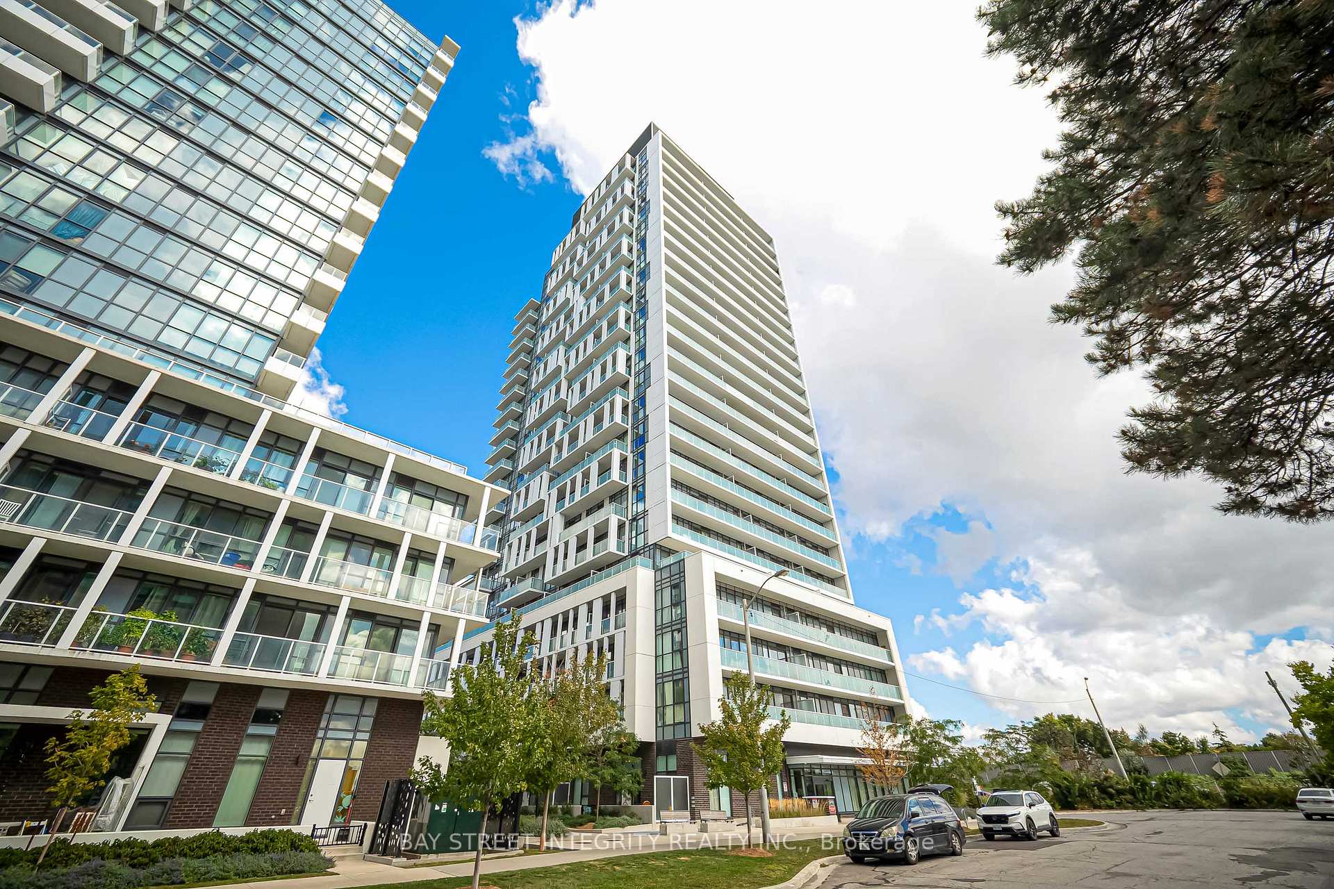 Photo of Unit 801, 188 Fairview Mall Drive