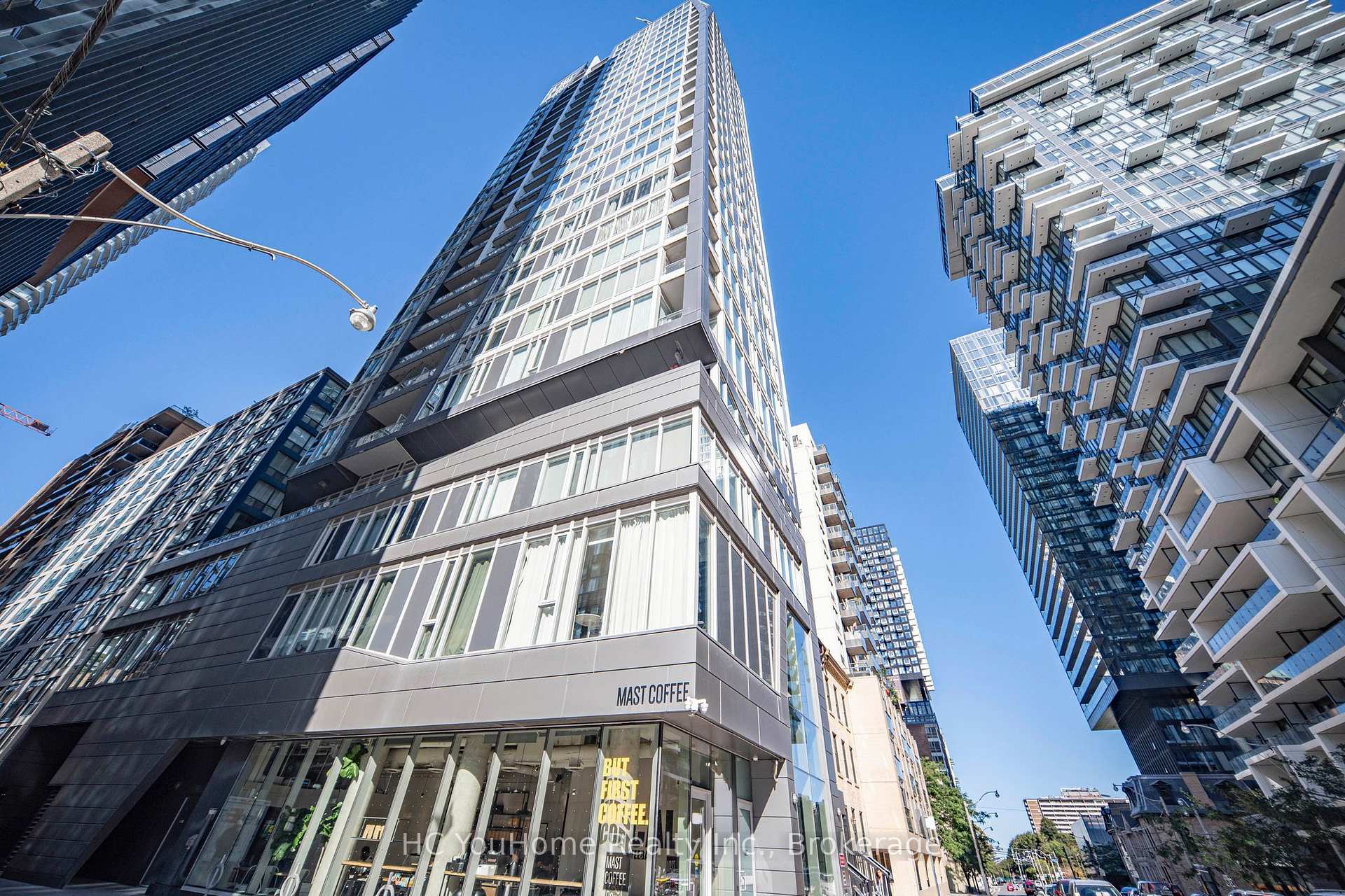 Photo of Unit 2110, 68 Shuter Street