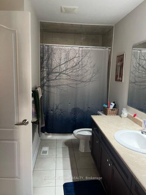 Photo 9 of 50 Payne Crescent, Aurora, Rural Aurora — HOMEH