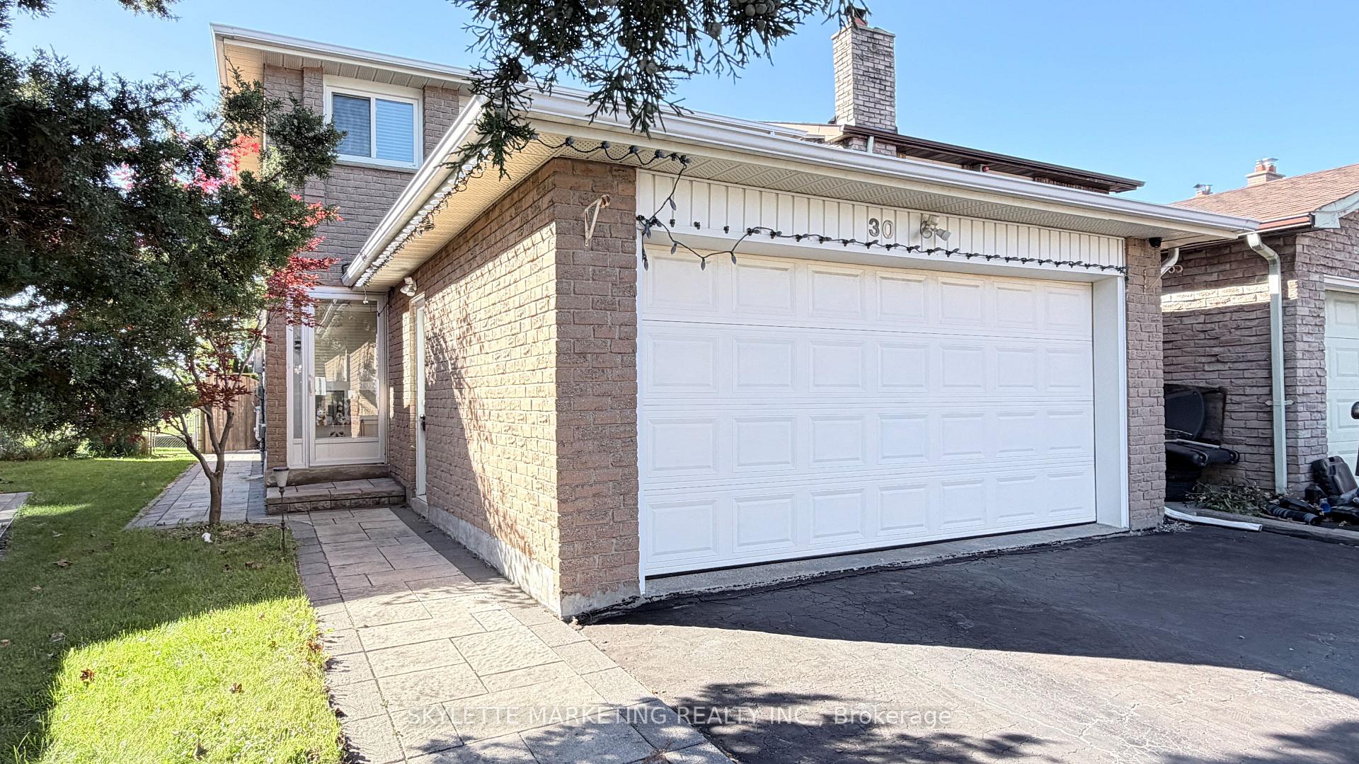 Photo 2 of 30 Ascot Crescent, Markham, Milliken Mills West — HOMEH