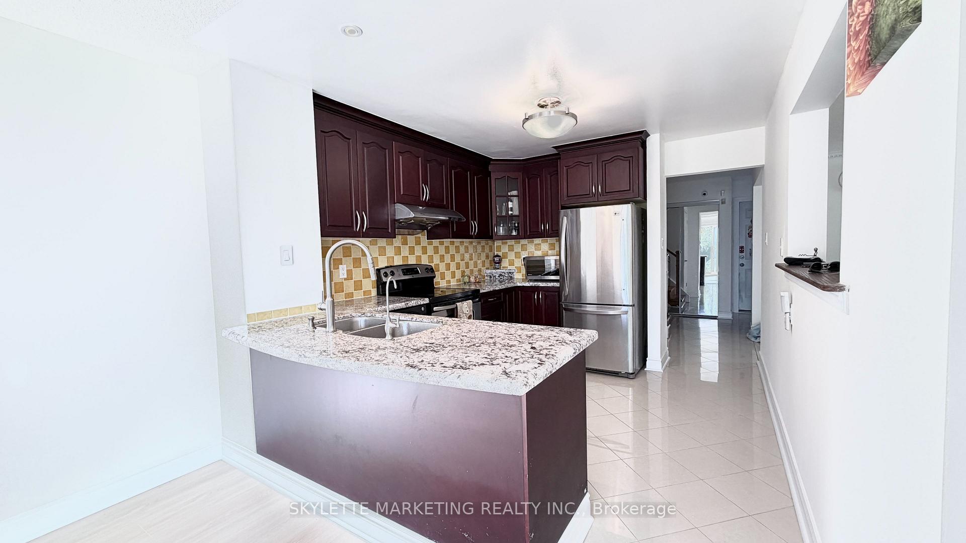 Photo 14 of 30 Ascot Crescent, Markham, Milliken Mills West — HOMEH