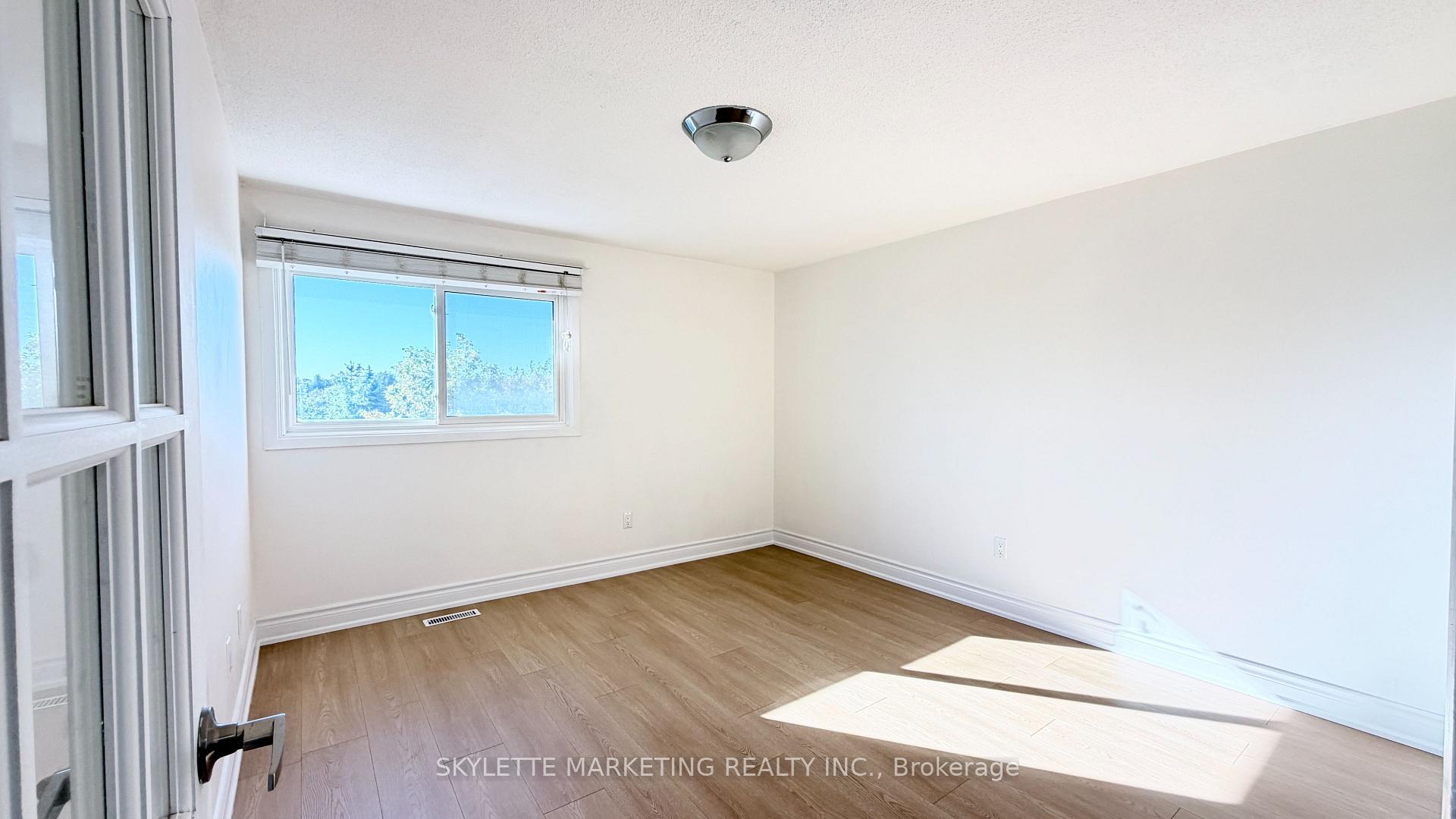 Photo 30 of 30 Ascot Crescent, Markham, Milliken Mills West — HOMEH